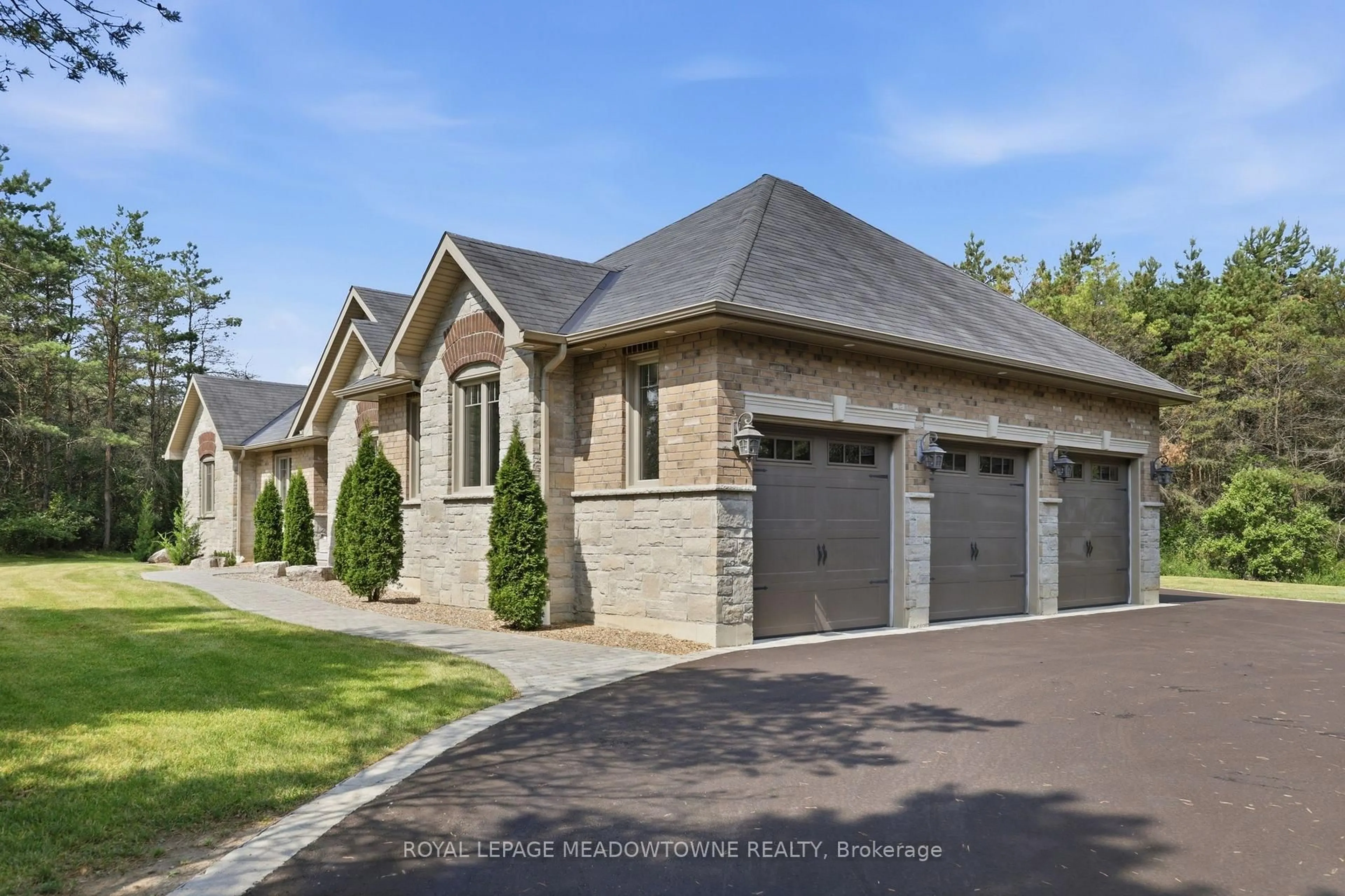 Home with brick exterior material, street for 20 Buckstown Tr, Caledon Ontario L7E 4H7