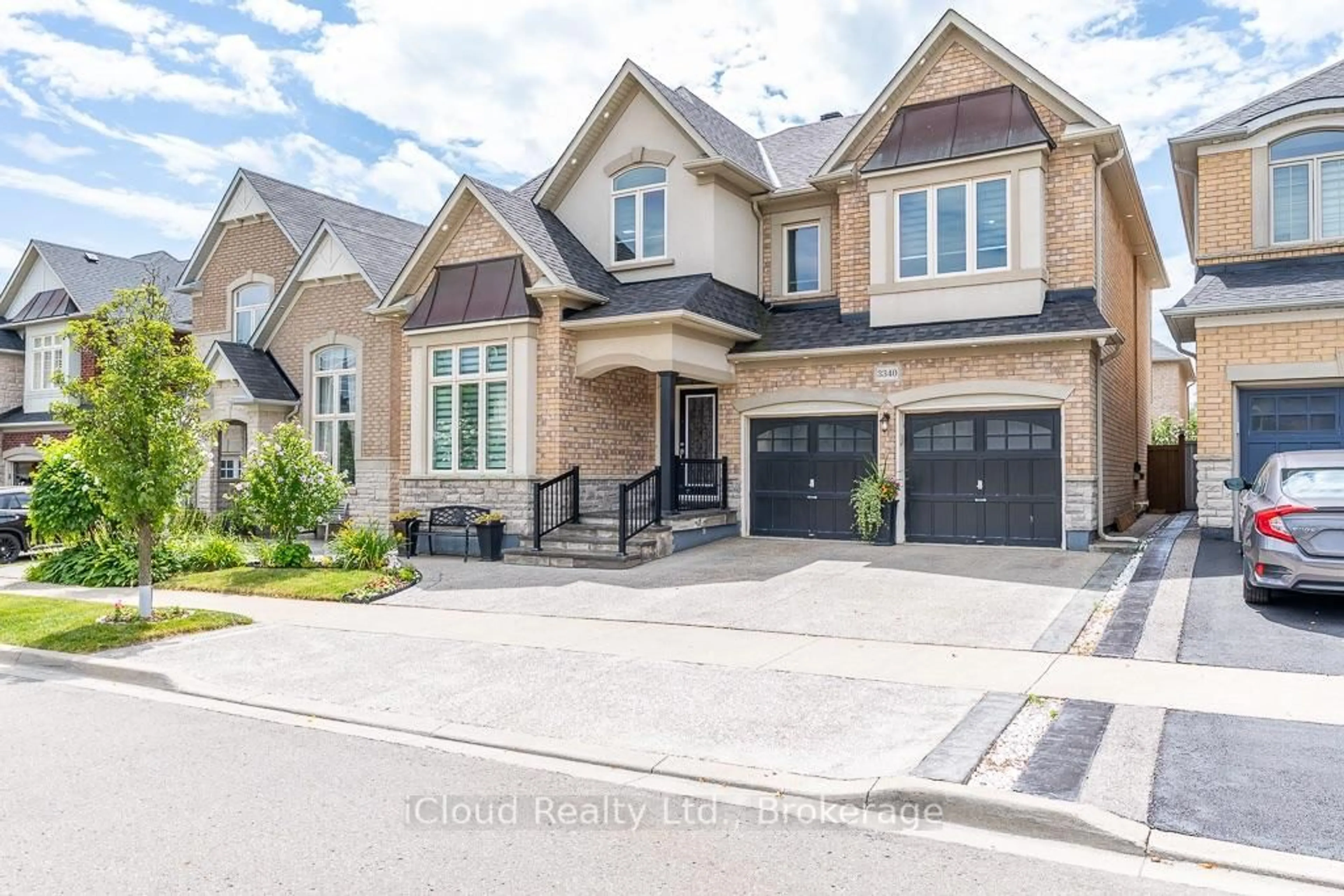 Home with brick exterior material, street for 3340 Ferris St, Burlington Ontario L7M 0J8