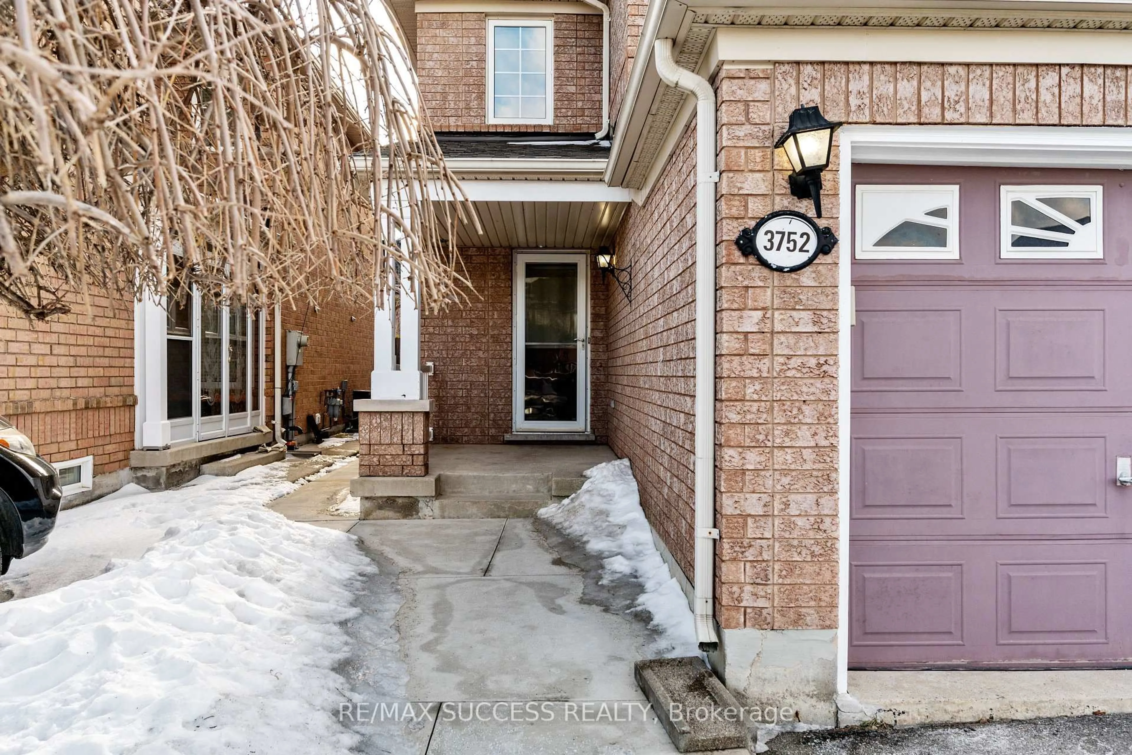 Unknown for 3752 Milkwood Cres, Mississauga Ontario L5N 8H3