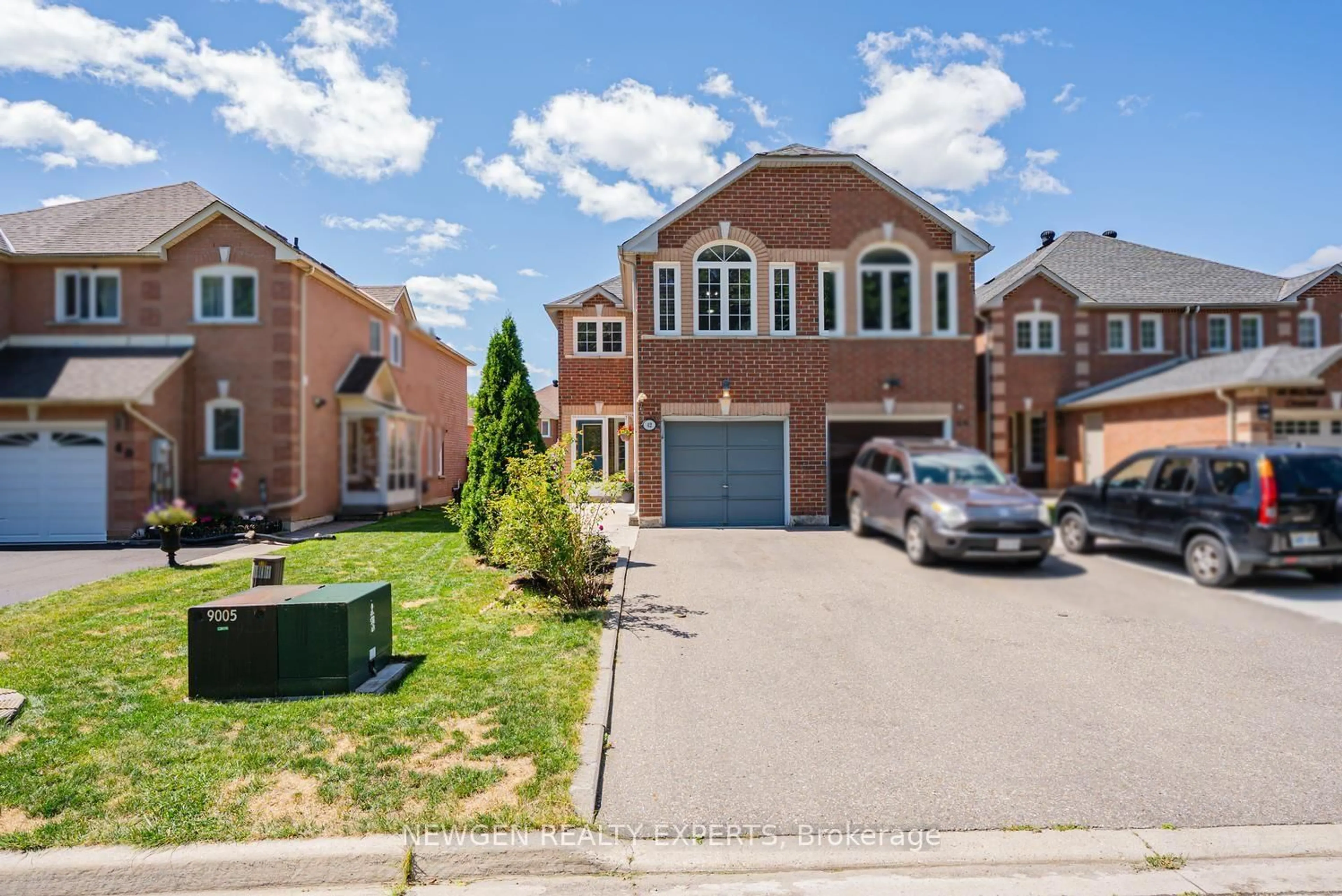 Home with brick exterior material, street for 42 Mccleave Cres, Brampton Ontario L6Y 4Z5
