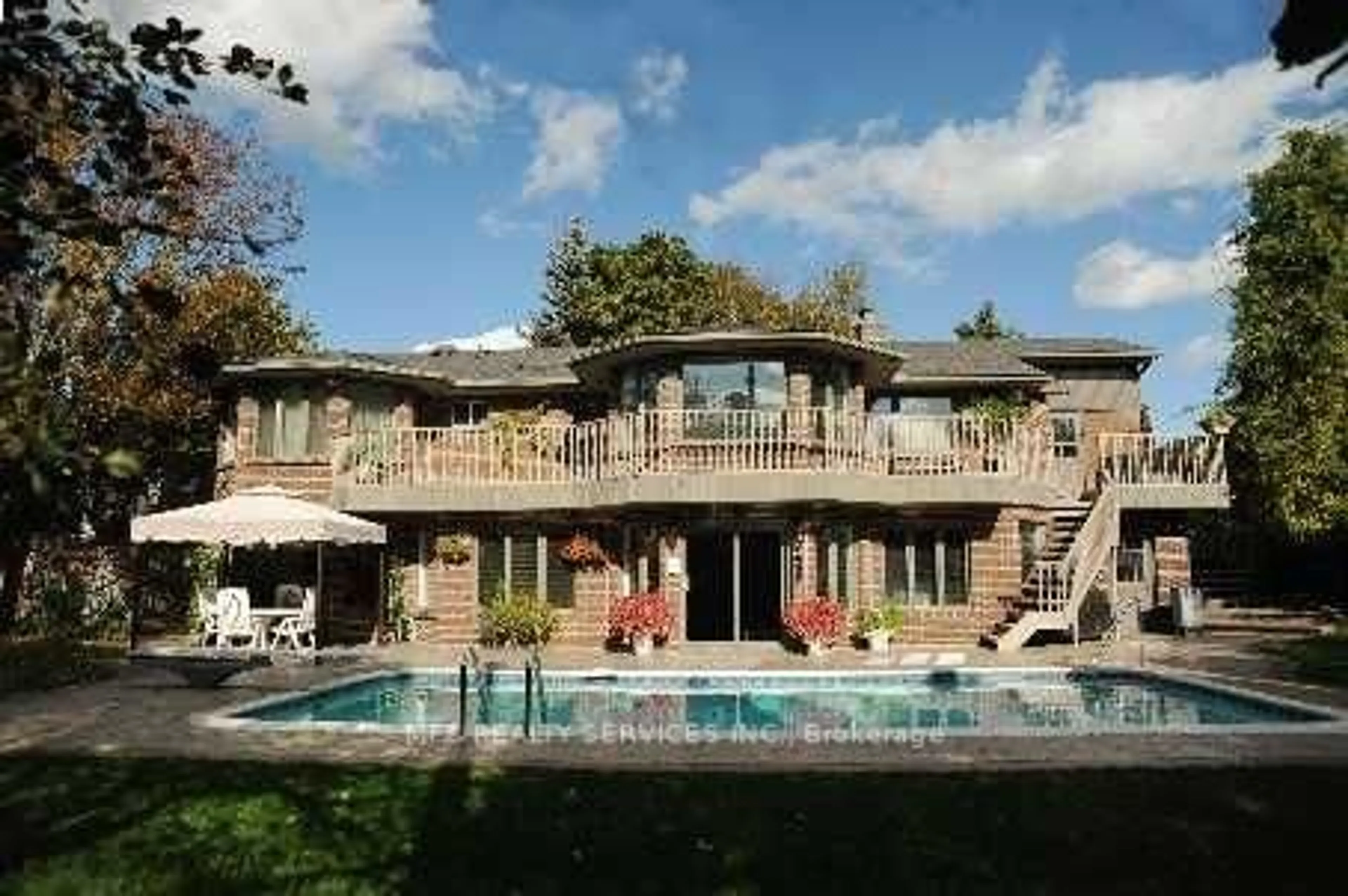 Pool for 5 Morley Crt, Toronto Ontario M9A 4T8