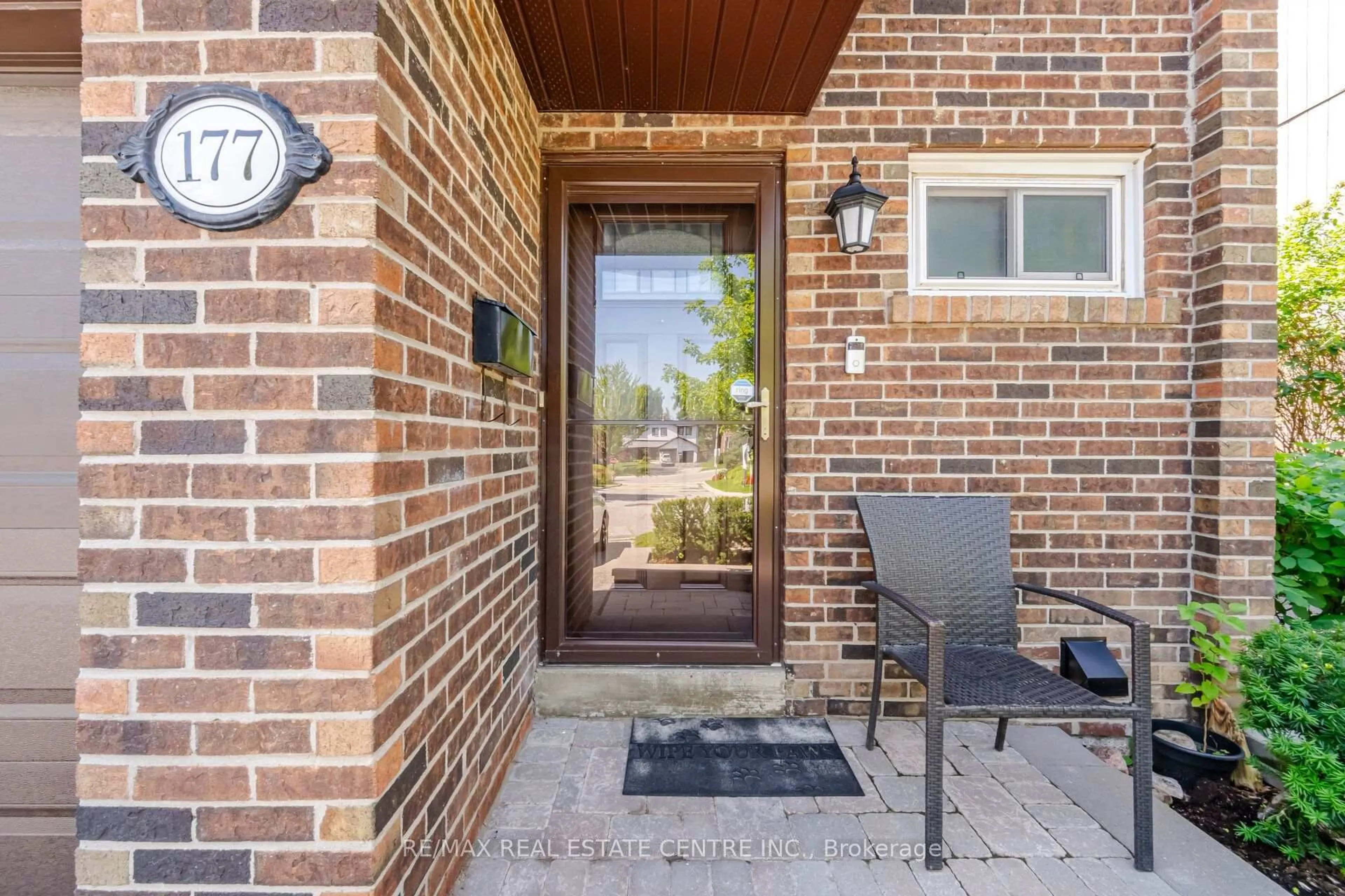 Unknown for 1951 Rathburn Rd #177, Mississauga Ontario L4W 2N9