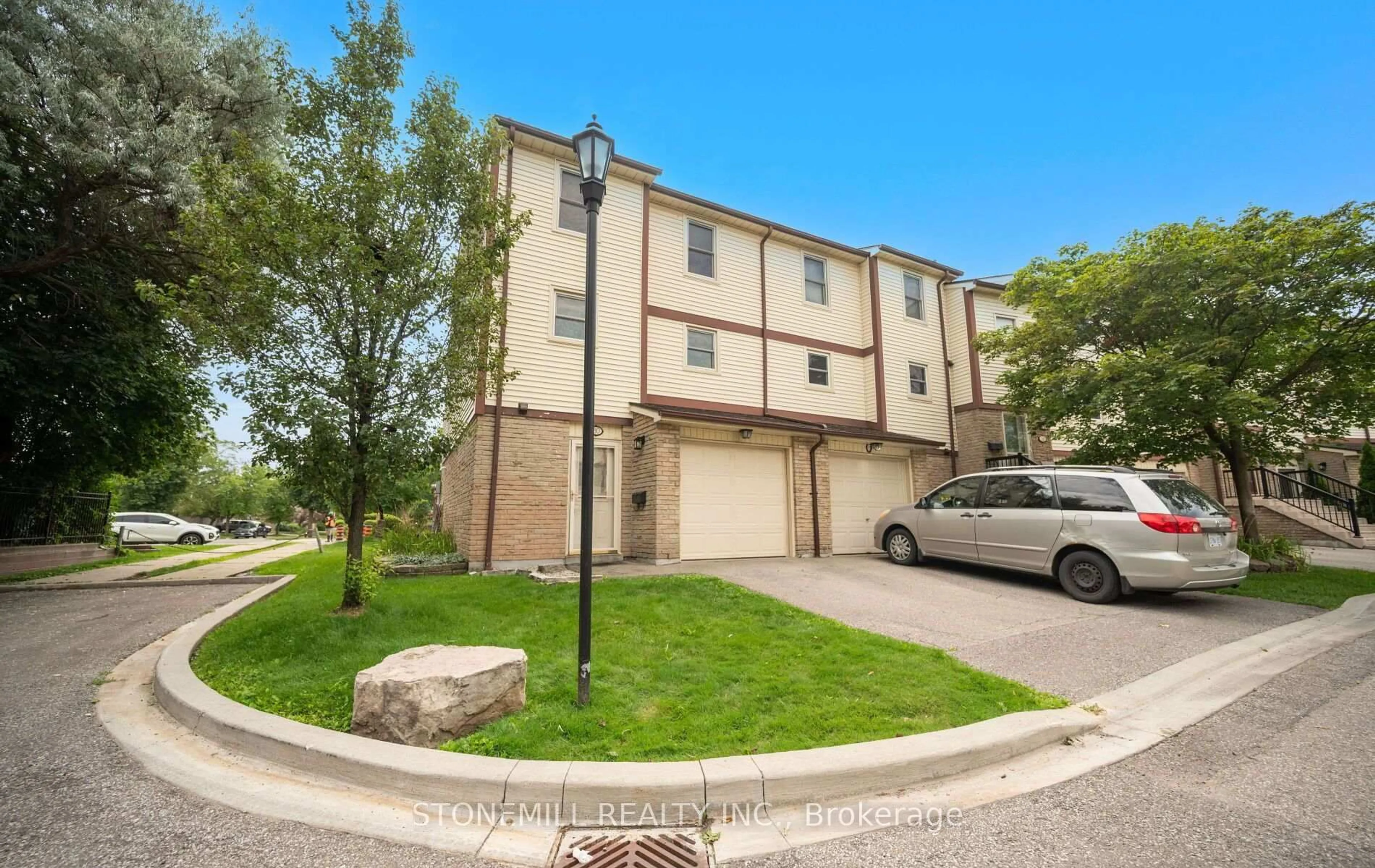 Unknown for 7340 Copenhagen Rd #30, Mississauga Ontario L5N 2S5