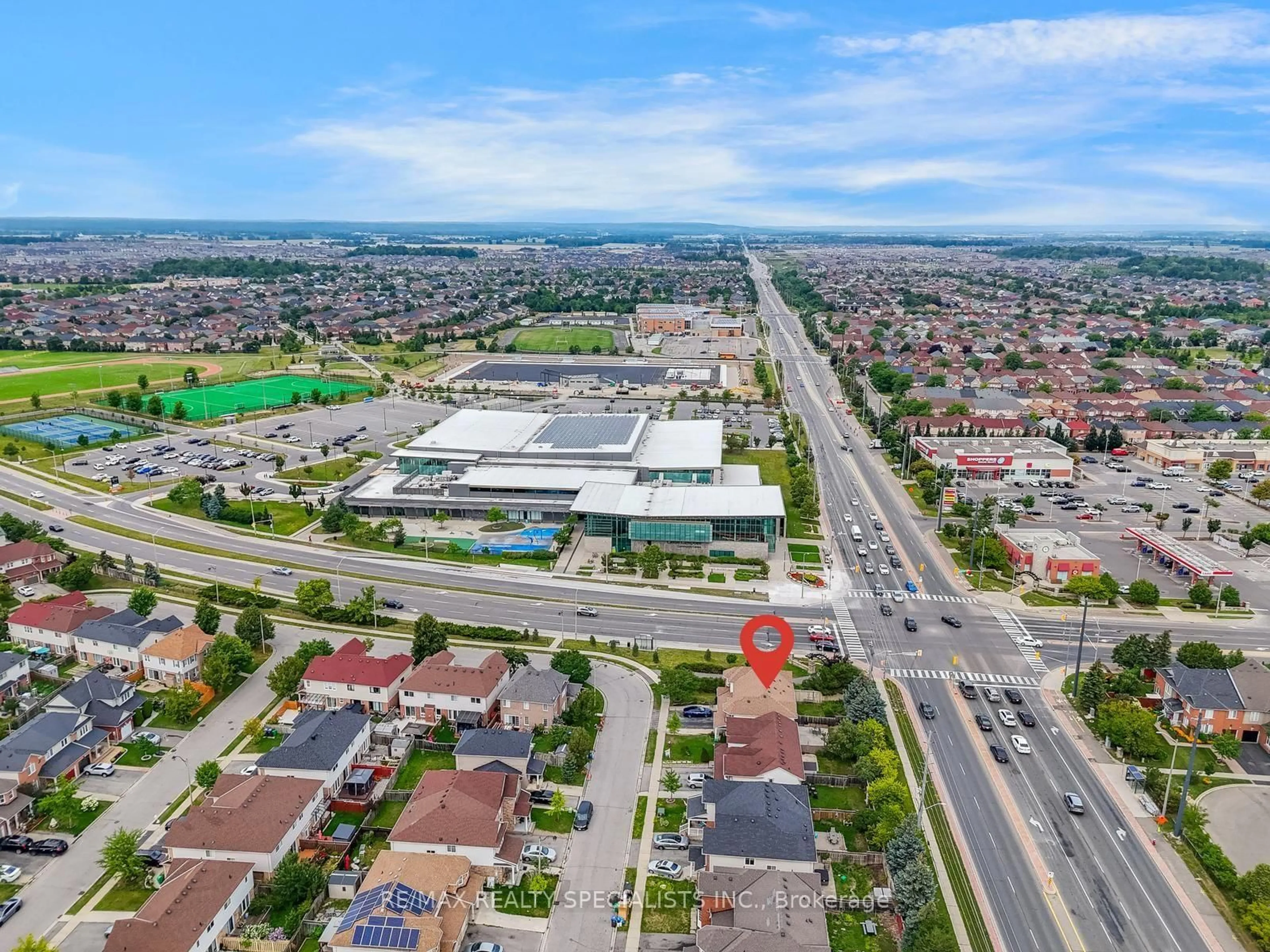 A pic from outside/outdoor area/front of a property/back of a property/a pic from drone, street for 38 Sweetwood Circ, Brampton Ontario L7A 2X7