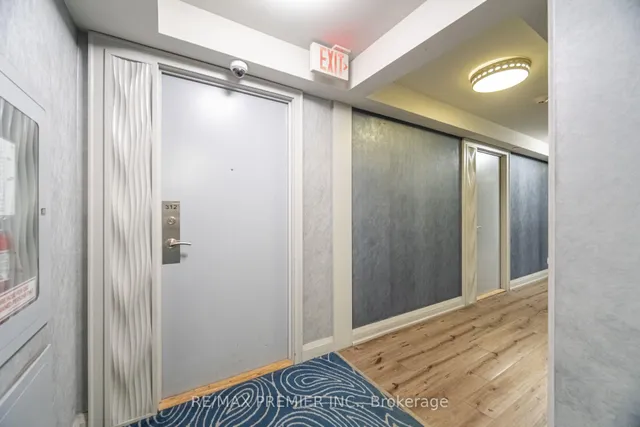 80 Esther Lorrie Dr #312, Toronto 3