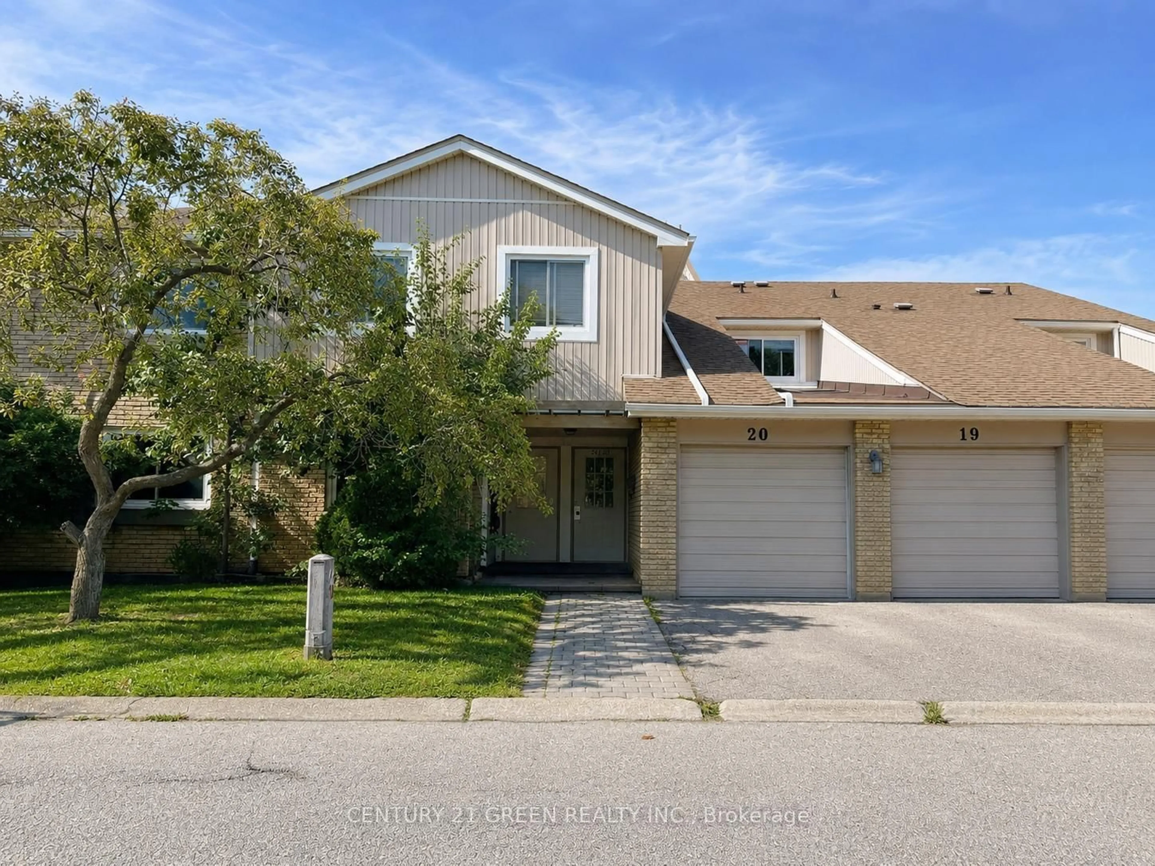 Home with vinyl exterior material, street for 6777 Formentera Ave #18, Mississauga Ontario L5N 2M3