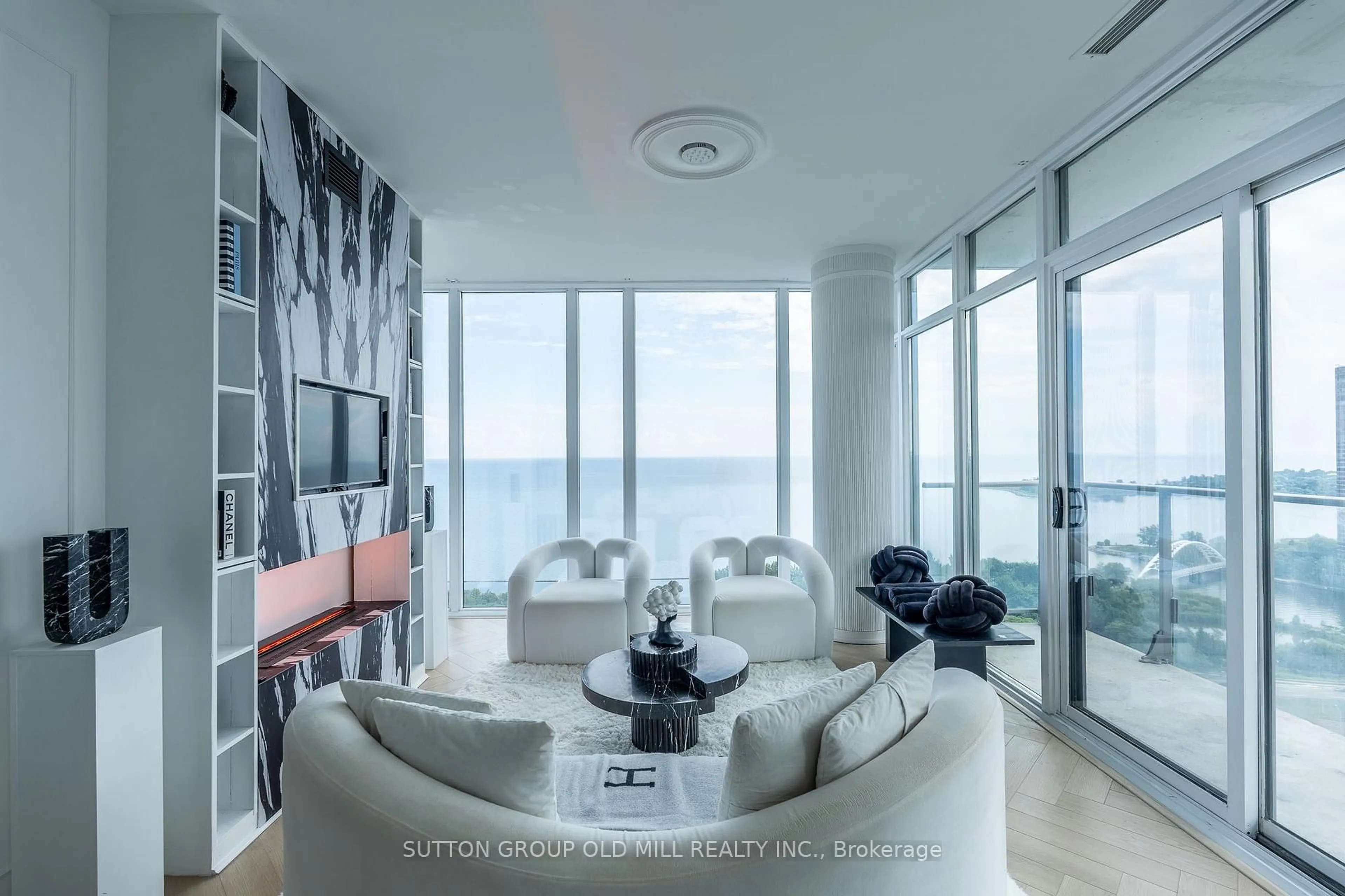 Unknown for 103 The Queensway #2505, Toronto Ontario M6S 5B3