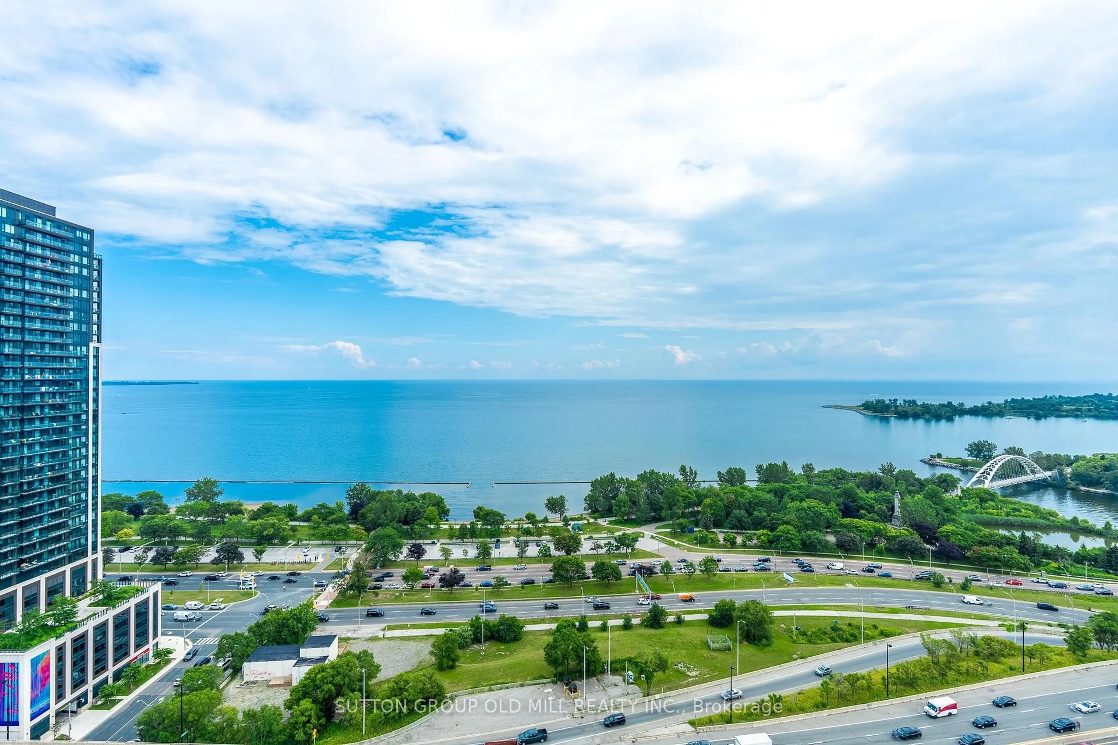 A pic from outside/outdoor area/front of a property/back of a property/a pic from drone, water/lake/river/ocean view for 103 The Queensway #2505, Toronto Ontario M6S 5B3