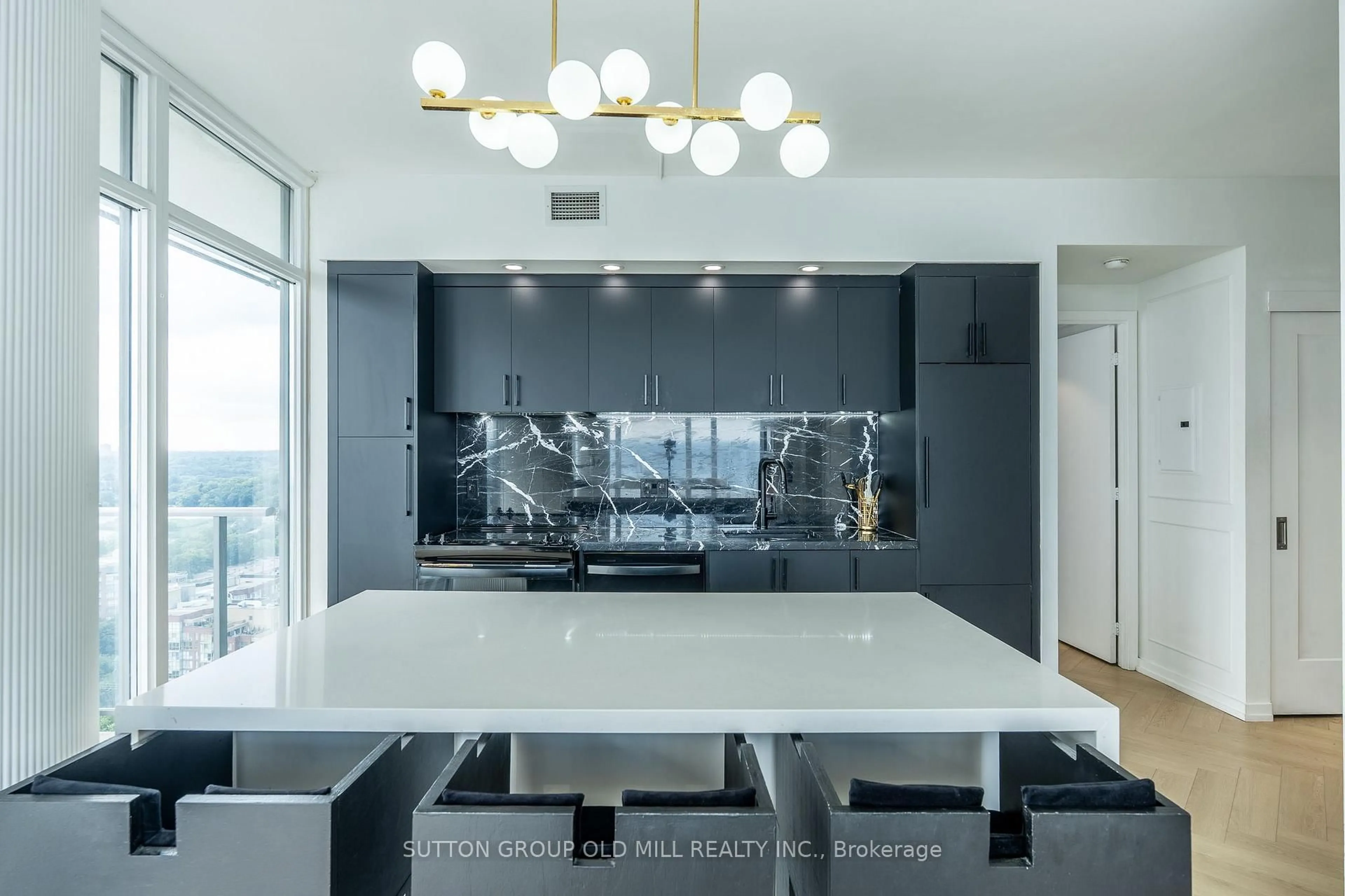Contemporary kitchen, ceramic/tile floor for 103 The Queensway #2505, Toronto Ontario M6S 5B3