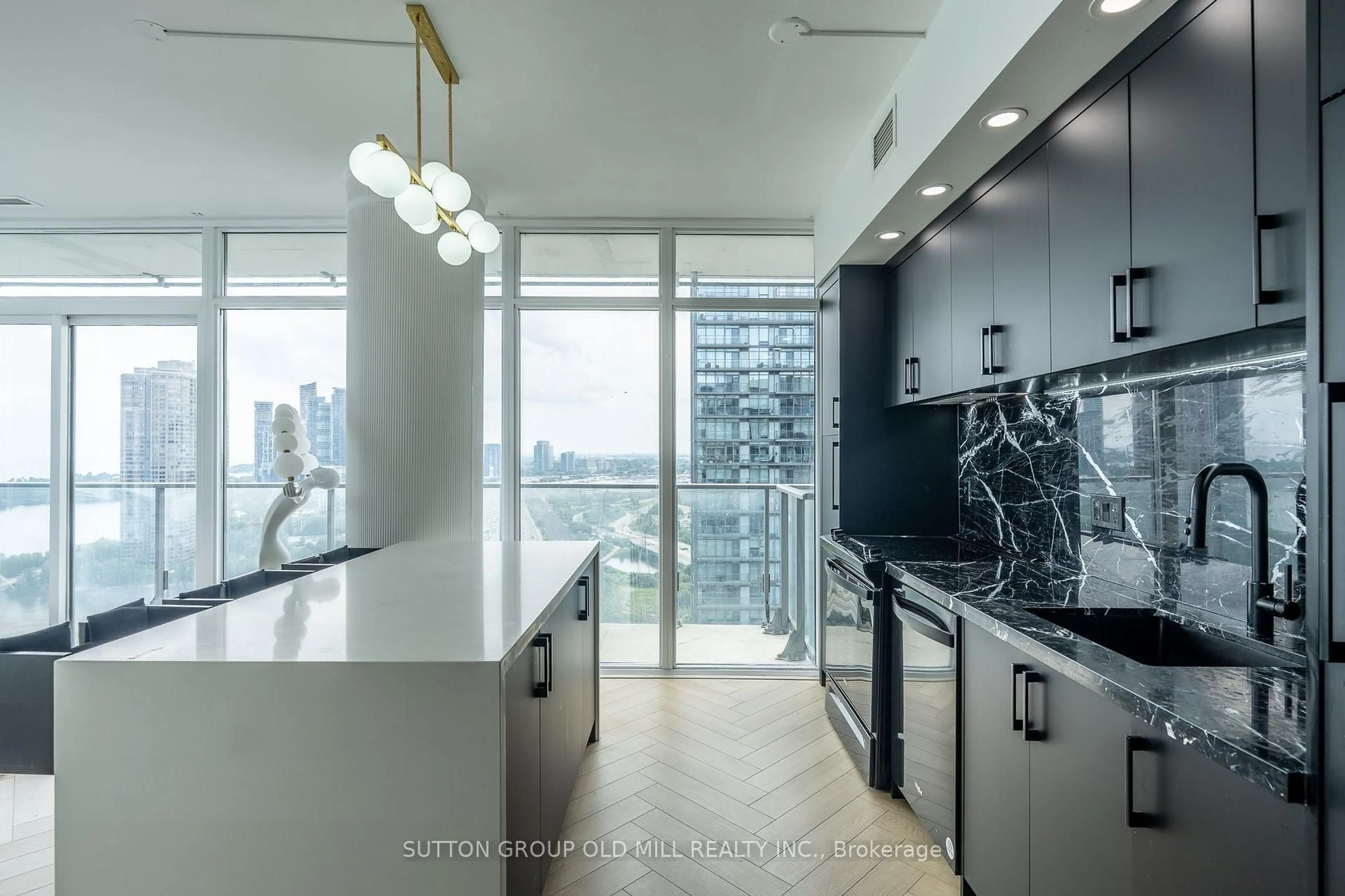 Contemporary kitchen, ceramic/tile floor for 103 The Queensway #2505, Toronto Ontario M6S 5B3