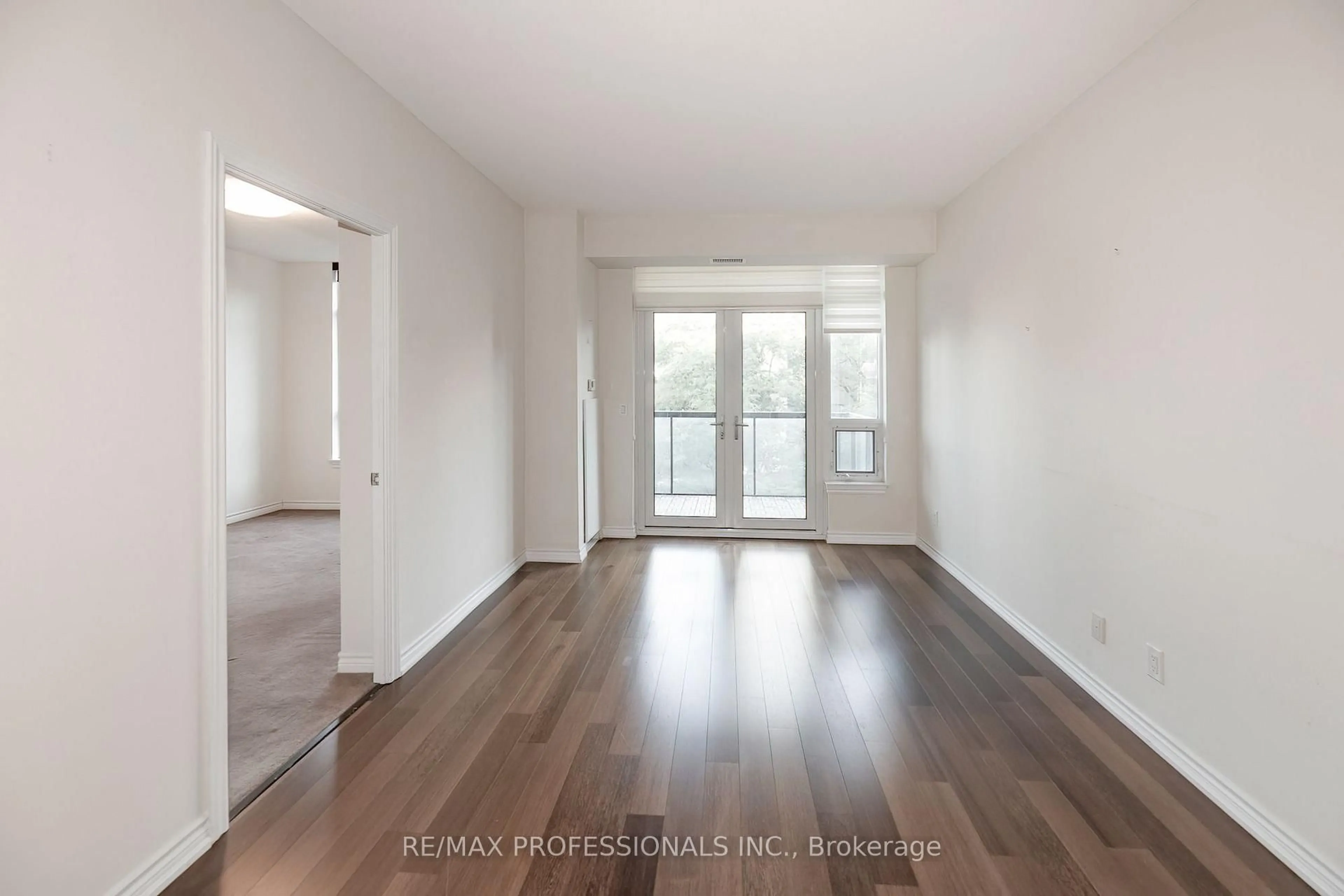 A pic of a room for 1135 Royal York Rd #312, Toronto Ontario M9A 0C3