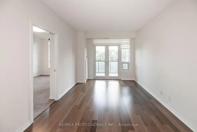 1135 Royal York Rd #312, Toronto 2
