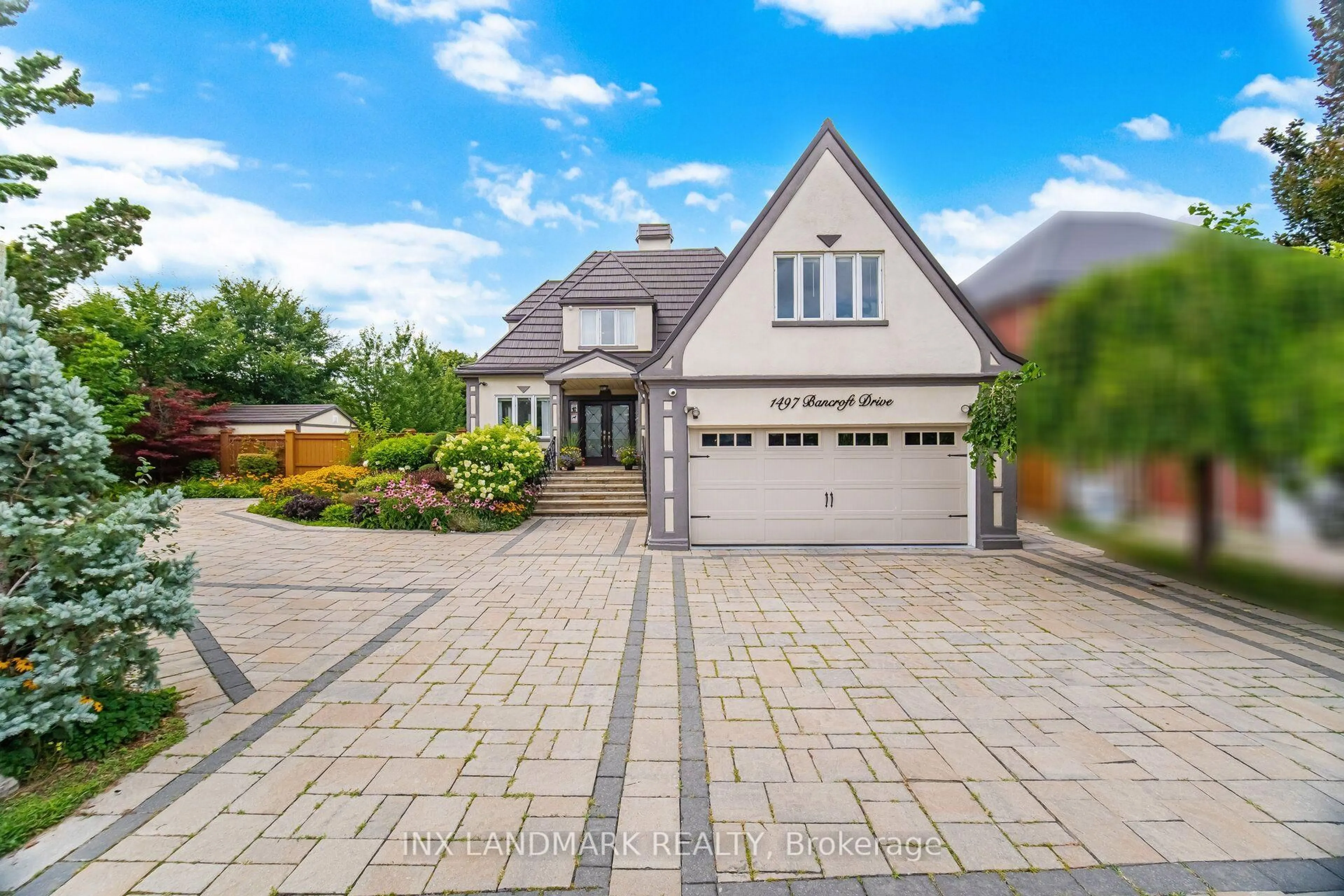 Home with brick exterior material, street for 1497 Bancroft Dr, Mississauga Ontario L5V 1M3