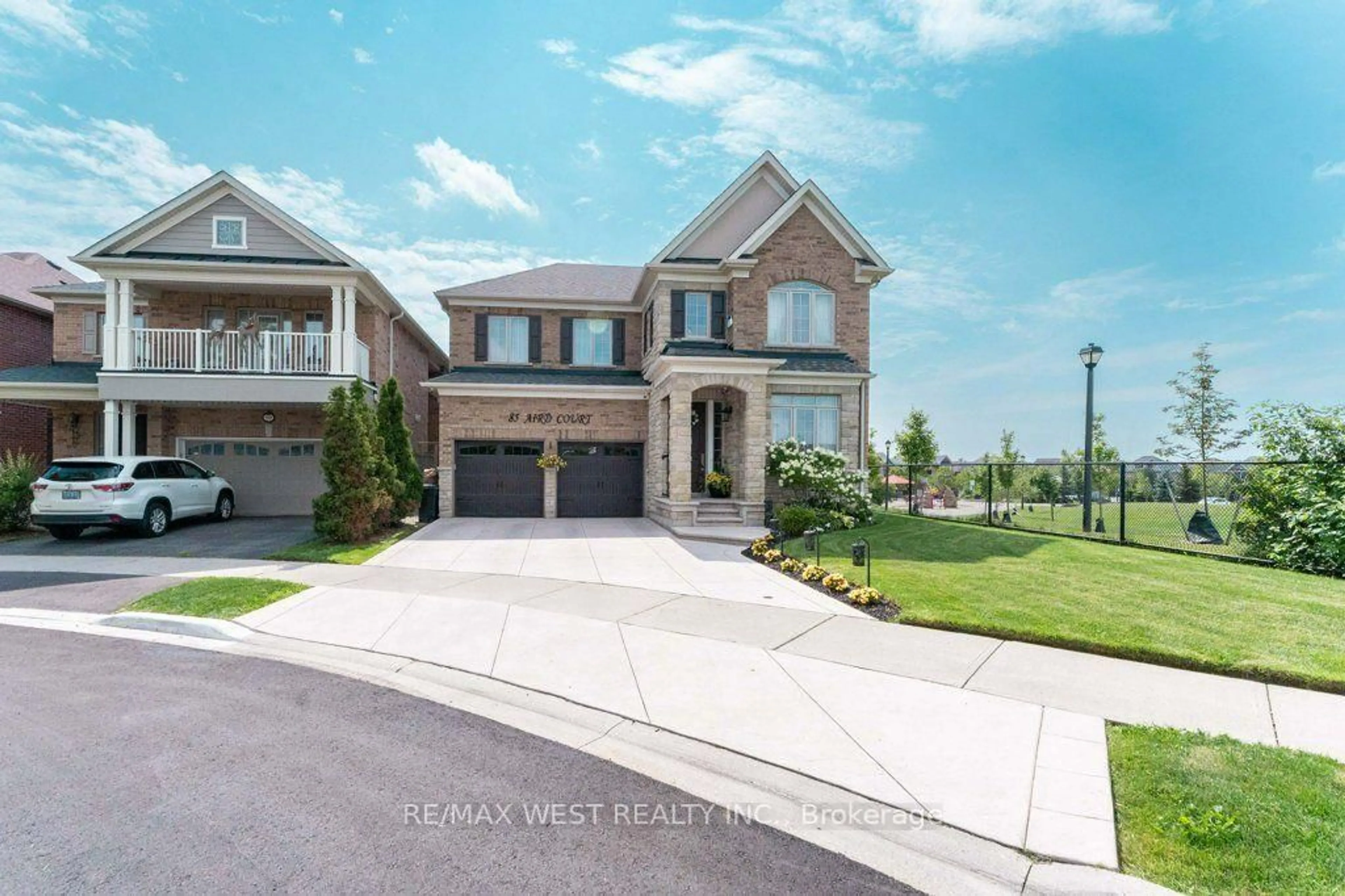 Home with brick exterior material, street for 85 Aird Crt, Milton Ontario L9T 8B6