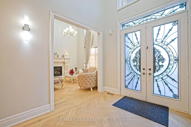 9 Lauderhill Rd, Brampton 5
