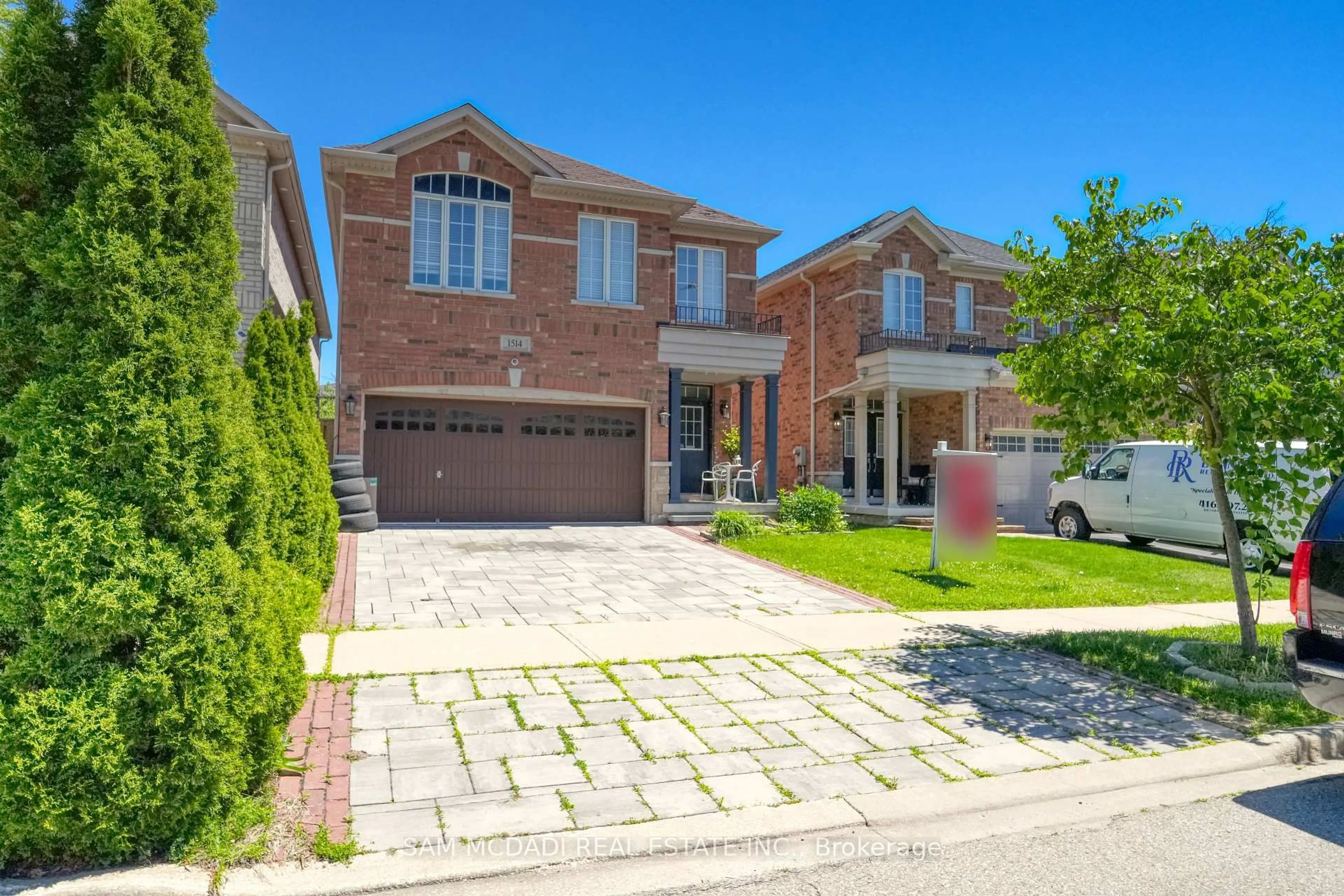 Home with brick exterior material, street for 1514 Portsmouth Pl, Mississauga Ontario L5M 7W1