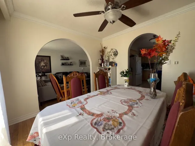 7601 Lockington Cres, Mississauga 5