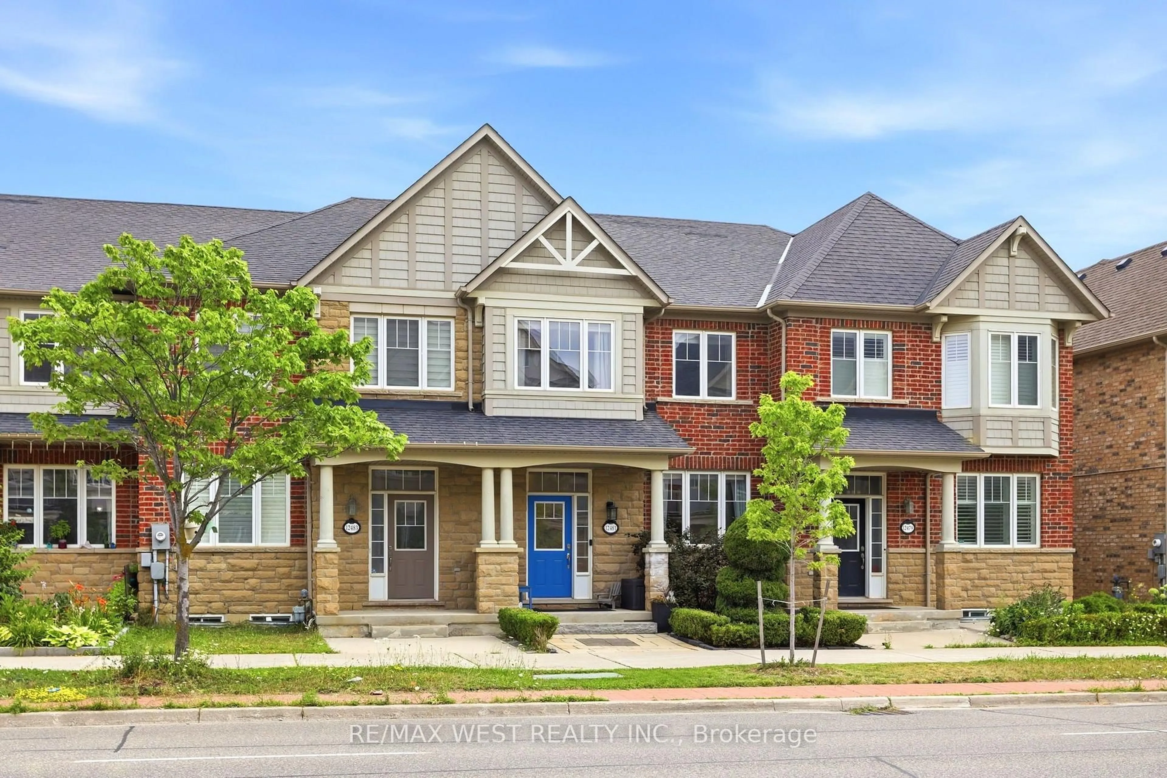 Home with brick exterior material, street for 12481 Kennedy Rd, Caledon Ontario L7C 3P4