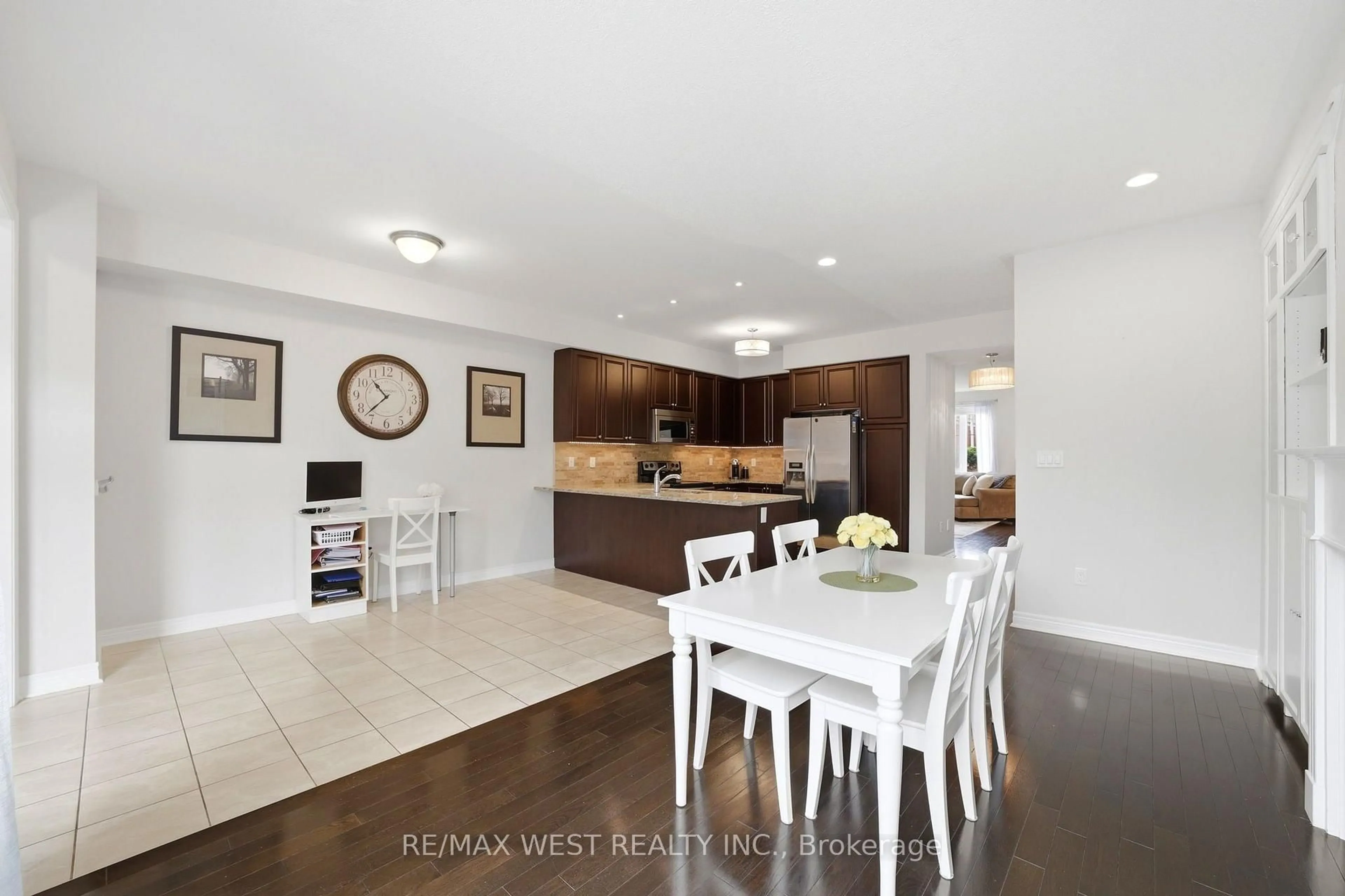 Open concept kitchen, ceramic/tile floor for 12481 Kennedy Rd, Caledon Ontario L7C 3P4