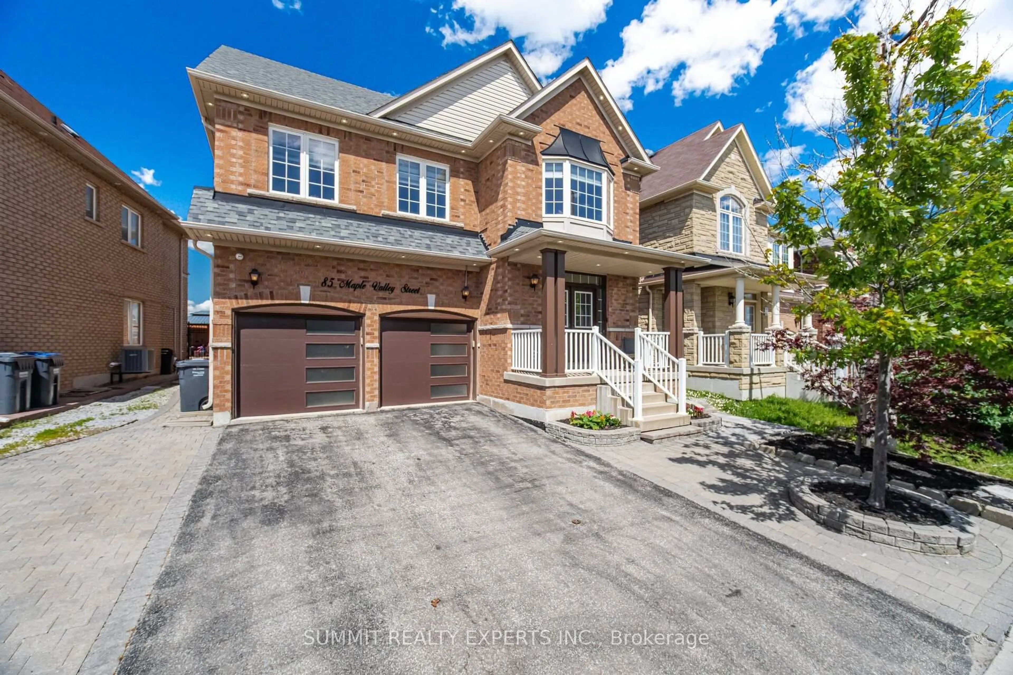 Home with brick exterior material, street for 85 Maple Valley St, Brampton Ontario L6P 2H3