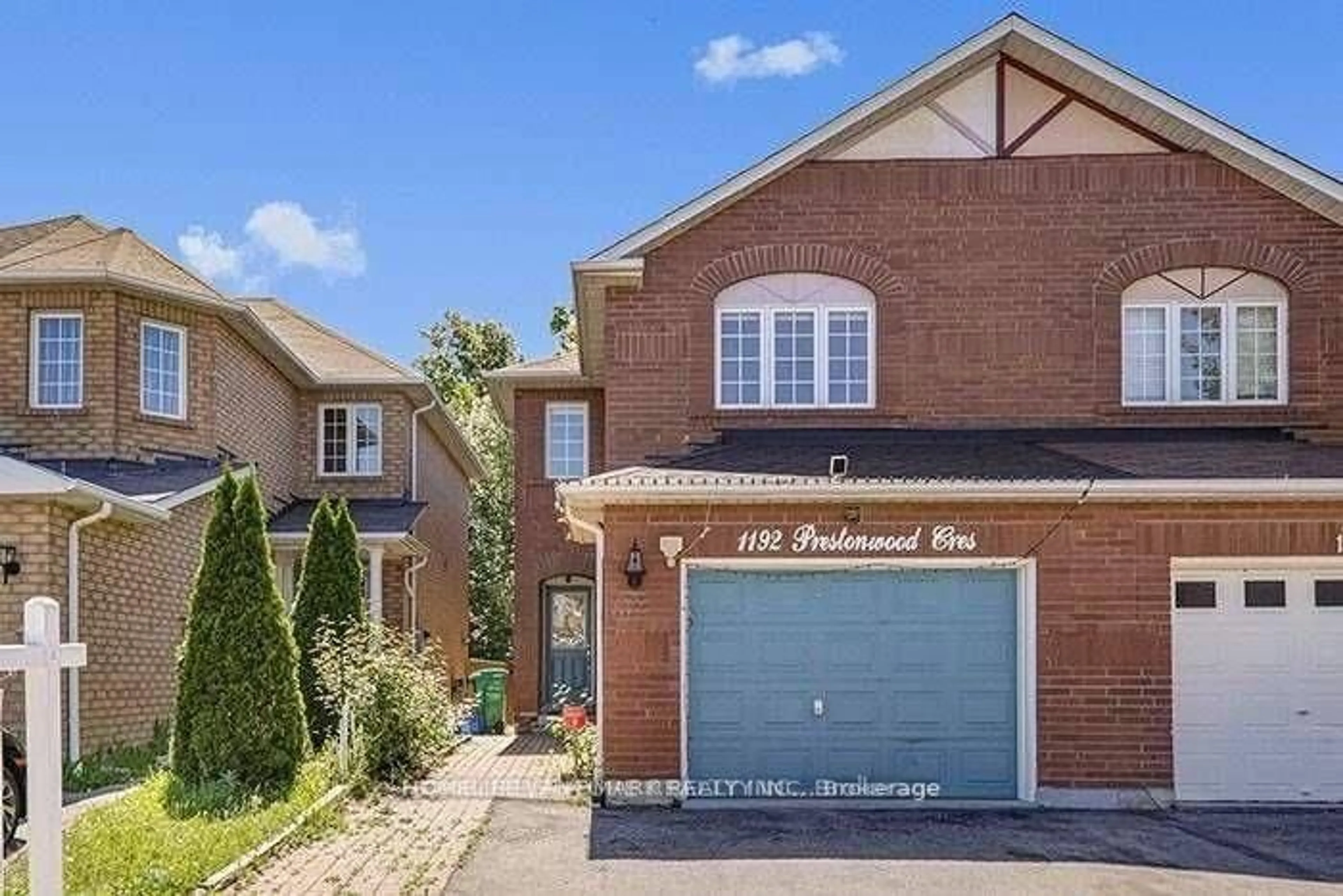 Home with brick exterior material, street for 1192 Prestonwood Cres, Mississauga Ontario L5V 2V3
