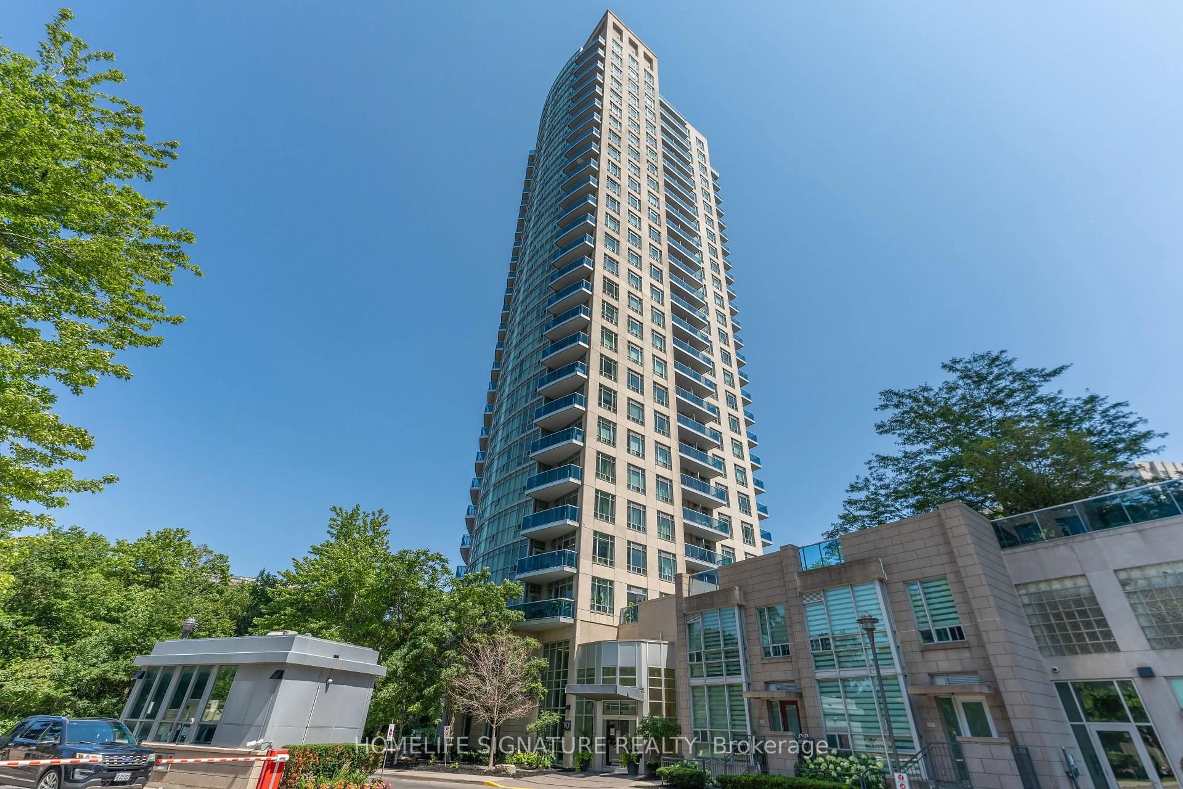Indoor foyer for 90 Absolute Ave #307, Mississauga Ontario L4Z 0A3