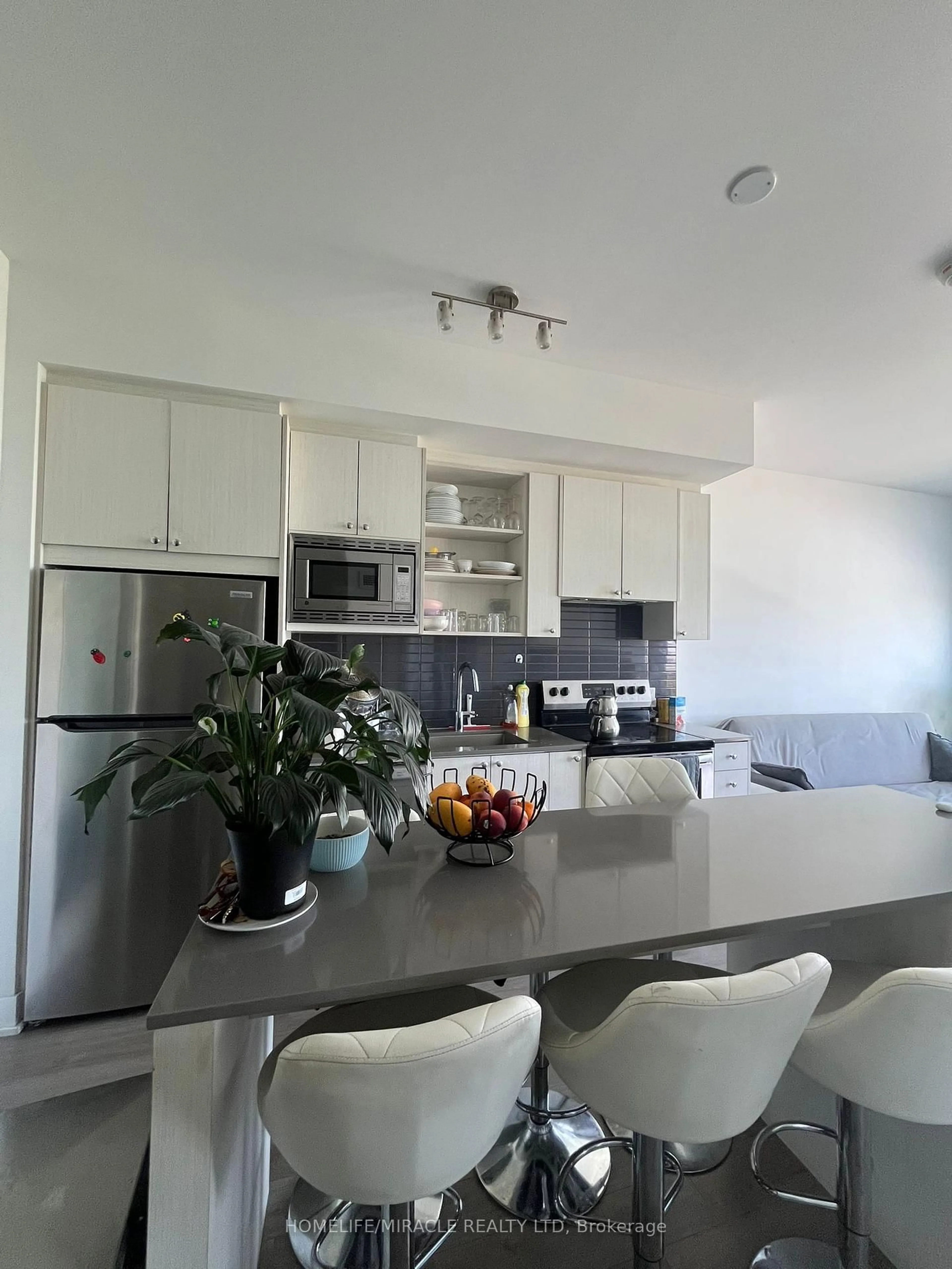 Open concept kitchen, unknown for 60 George Dr #306, Toronto Ontario M3K 2C5