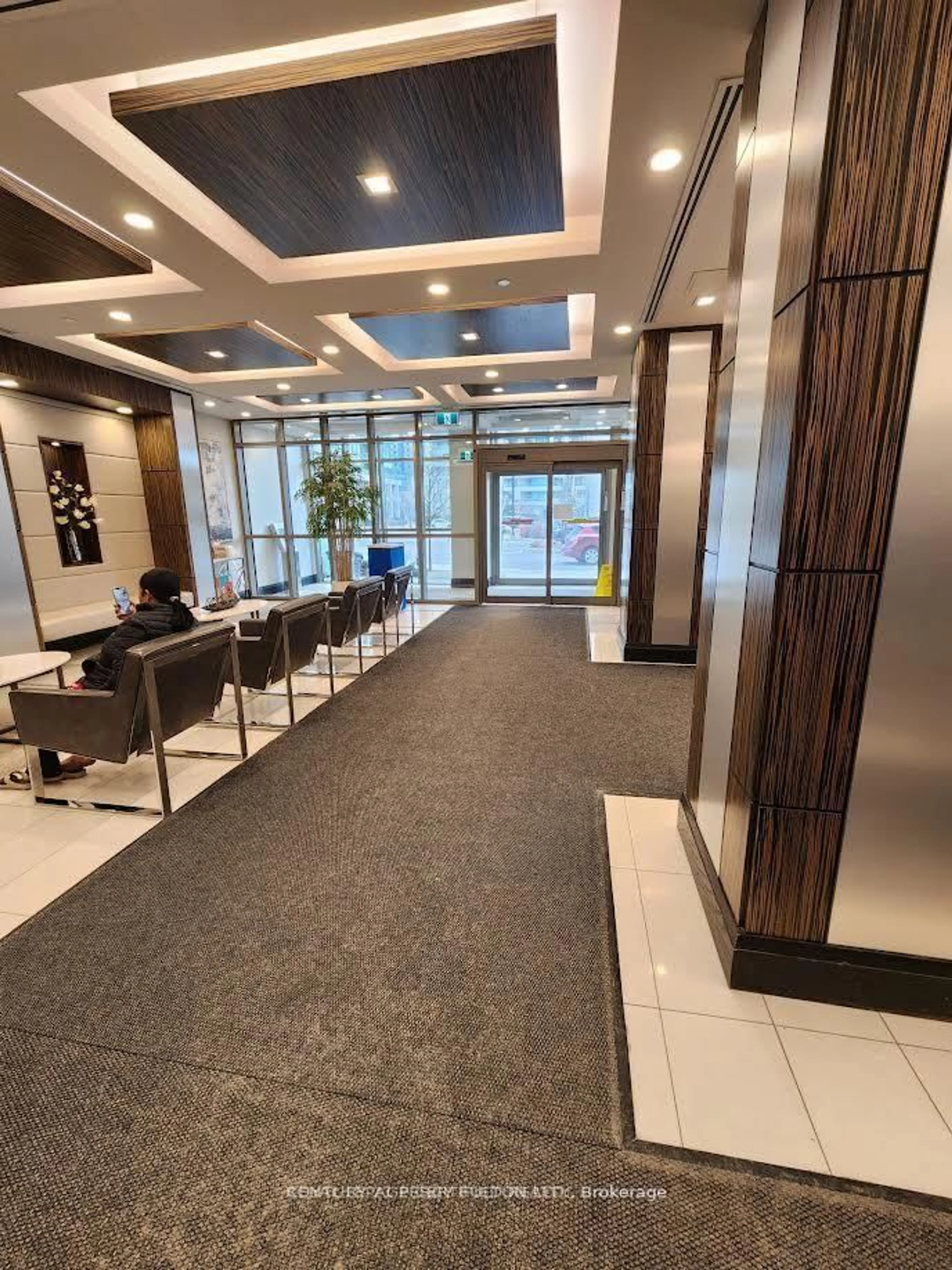 Lobby for 349 Rathburn Rd #1501, Mississauga Ontario L5B 0C8