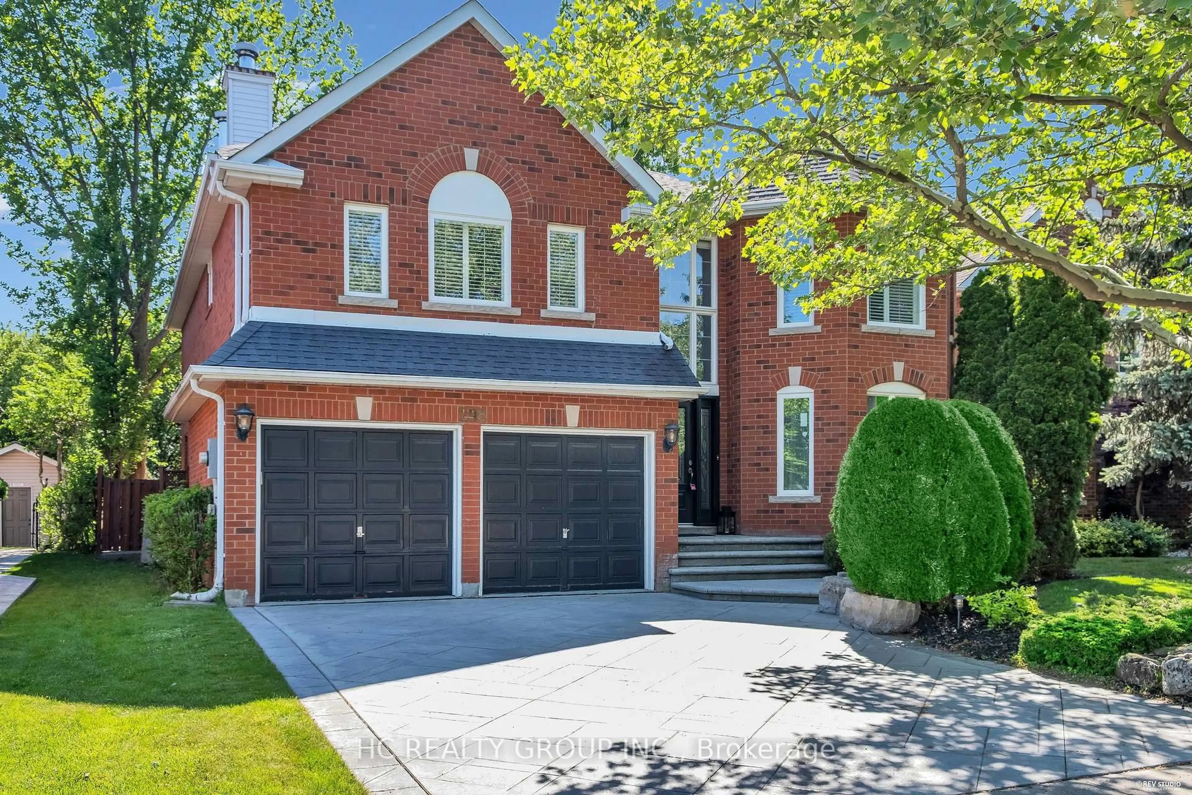Home with brick exterior material, street for 298 Northwood Dr, Oakville Ontario L6M 1M7