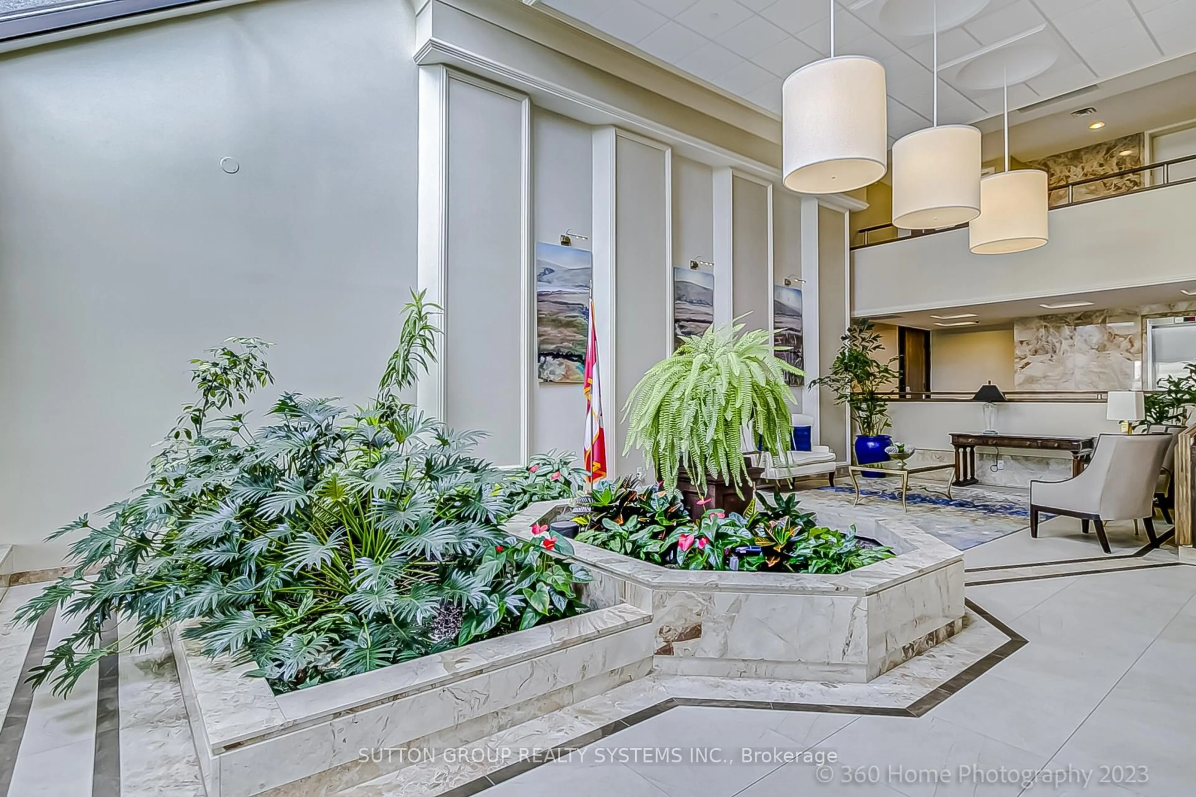 Lobby for 2180 Marine Dr #501, Oakville Ontario L6L 5V2