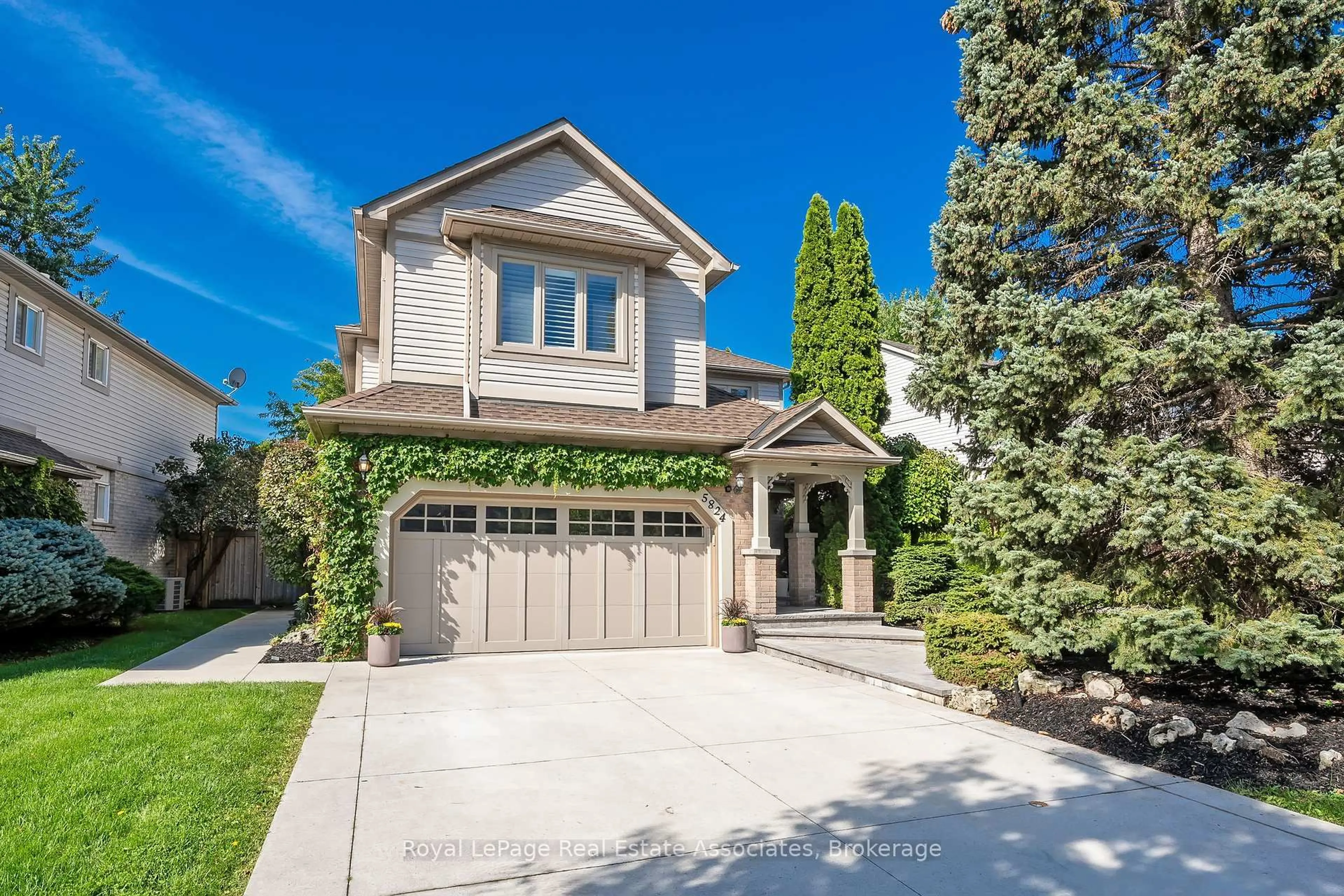 Home with brick exterior material, street for 5824 Cornell Cres, Mississauga Ontario L5M 5R5