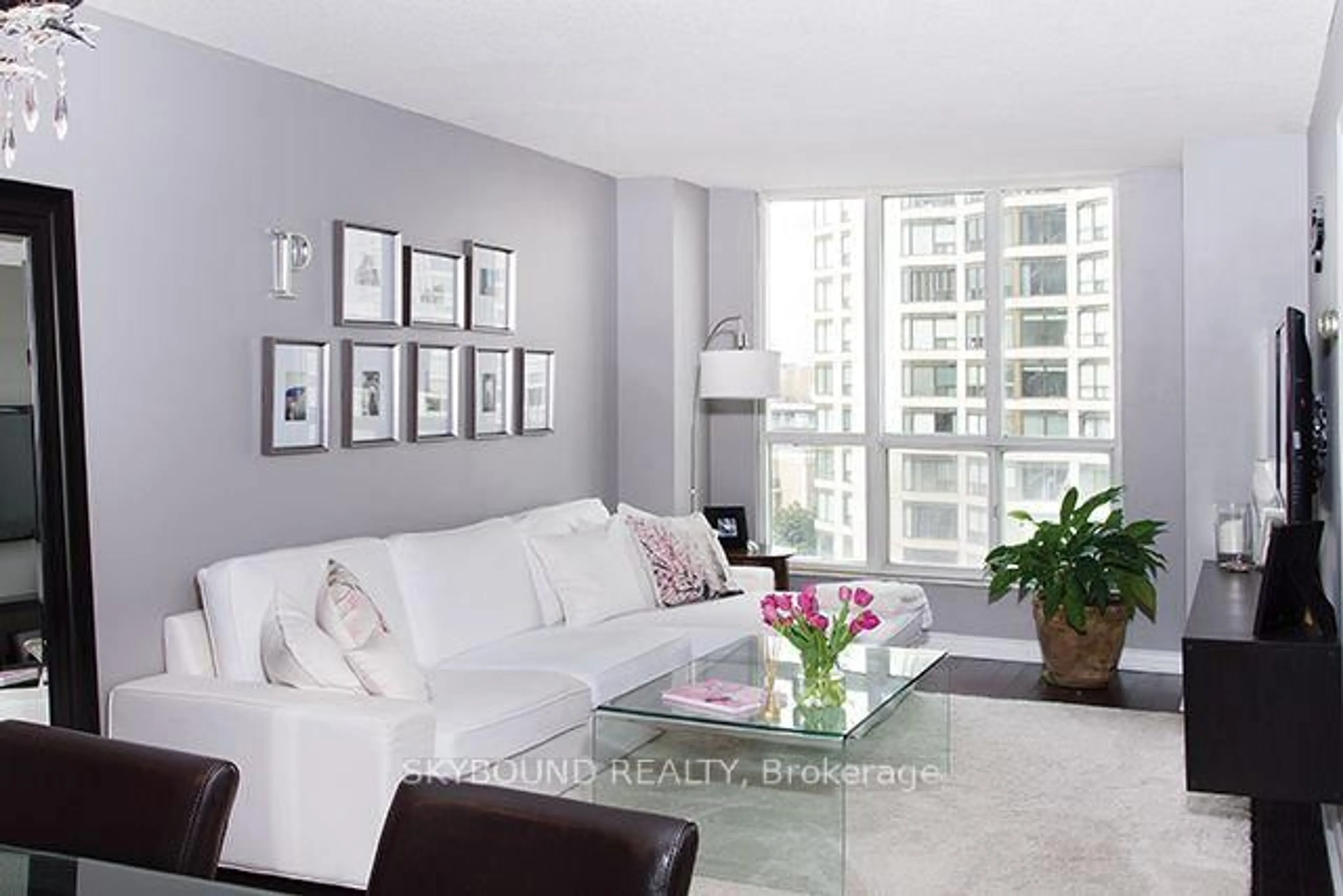 Living room with furniture, unknown for 2287 Lake Shore Blvd #505, Toronto Ontario M8V 3Y1