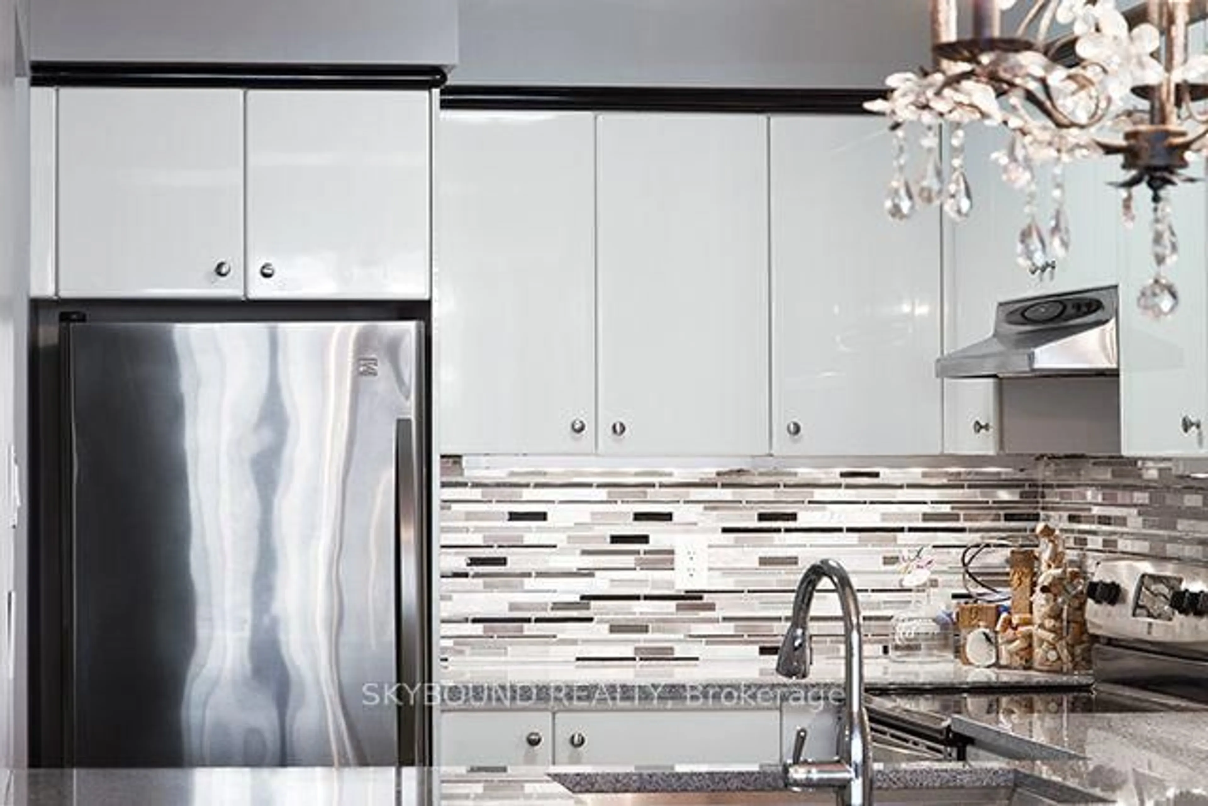 Contemporary kitchen, ceramic/tile floor for 2287 Lake Shore Blvd #505, Toronto Ontario M8V 3Y1