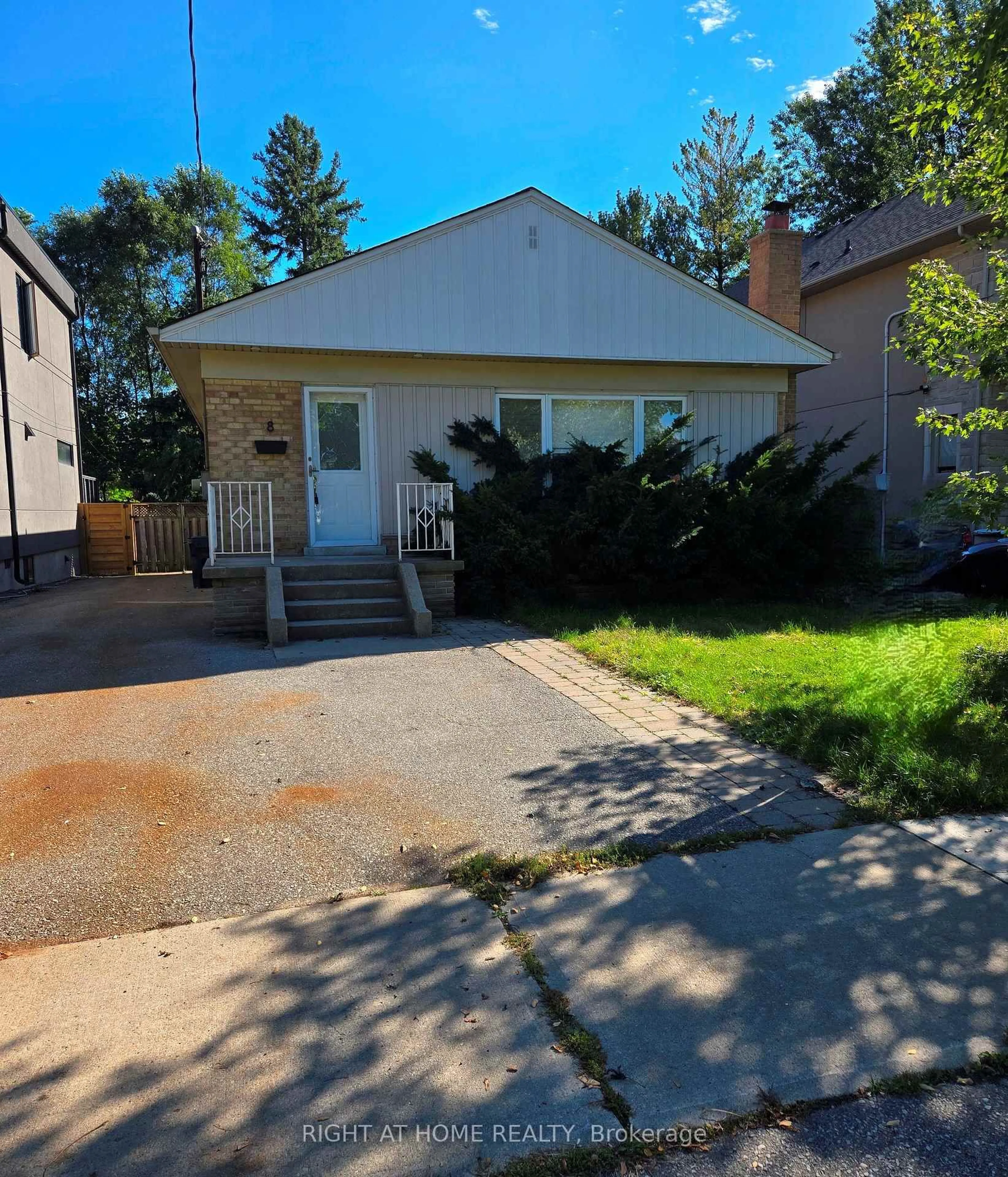 Unknown for 8 Northampton Dr, Toronto Ontario M9B 4S6