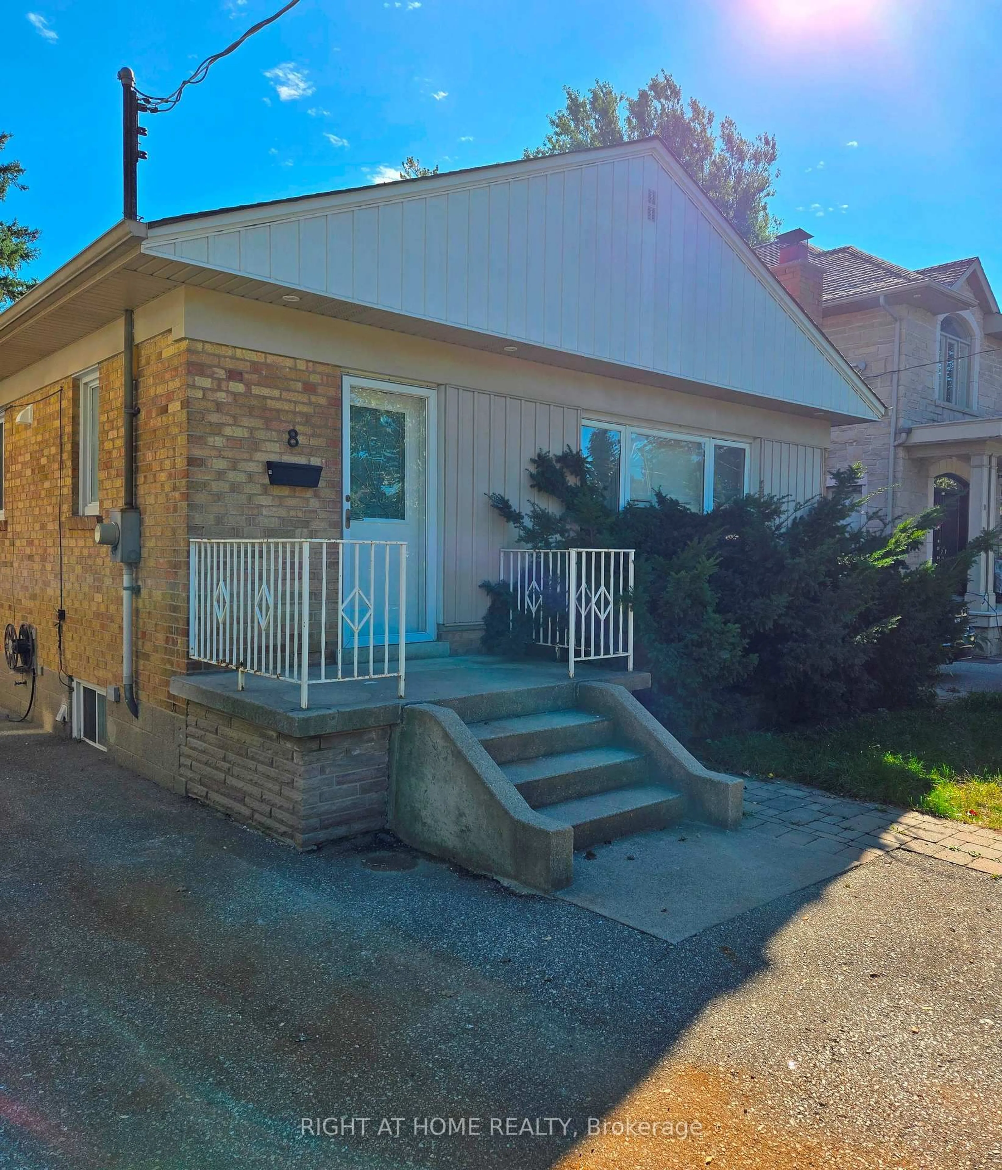 Unknown for 8 Northampton Dr, Toronto Ontario M9B 4S6