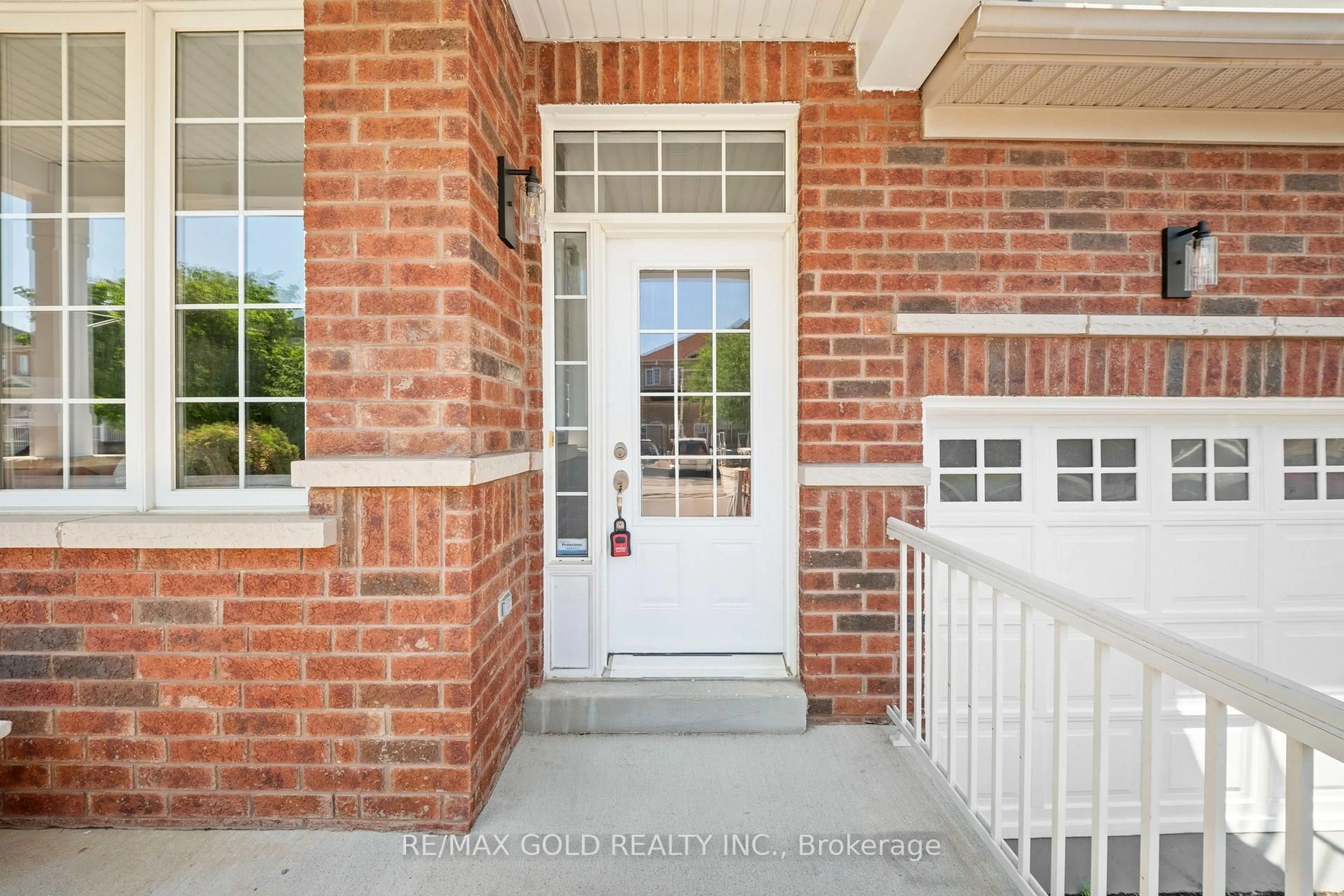 Unknown for 54 Blazing Star Dr, Brampton Ontario L6R 3E7