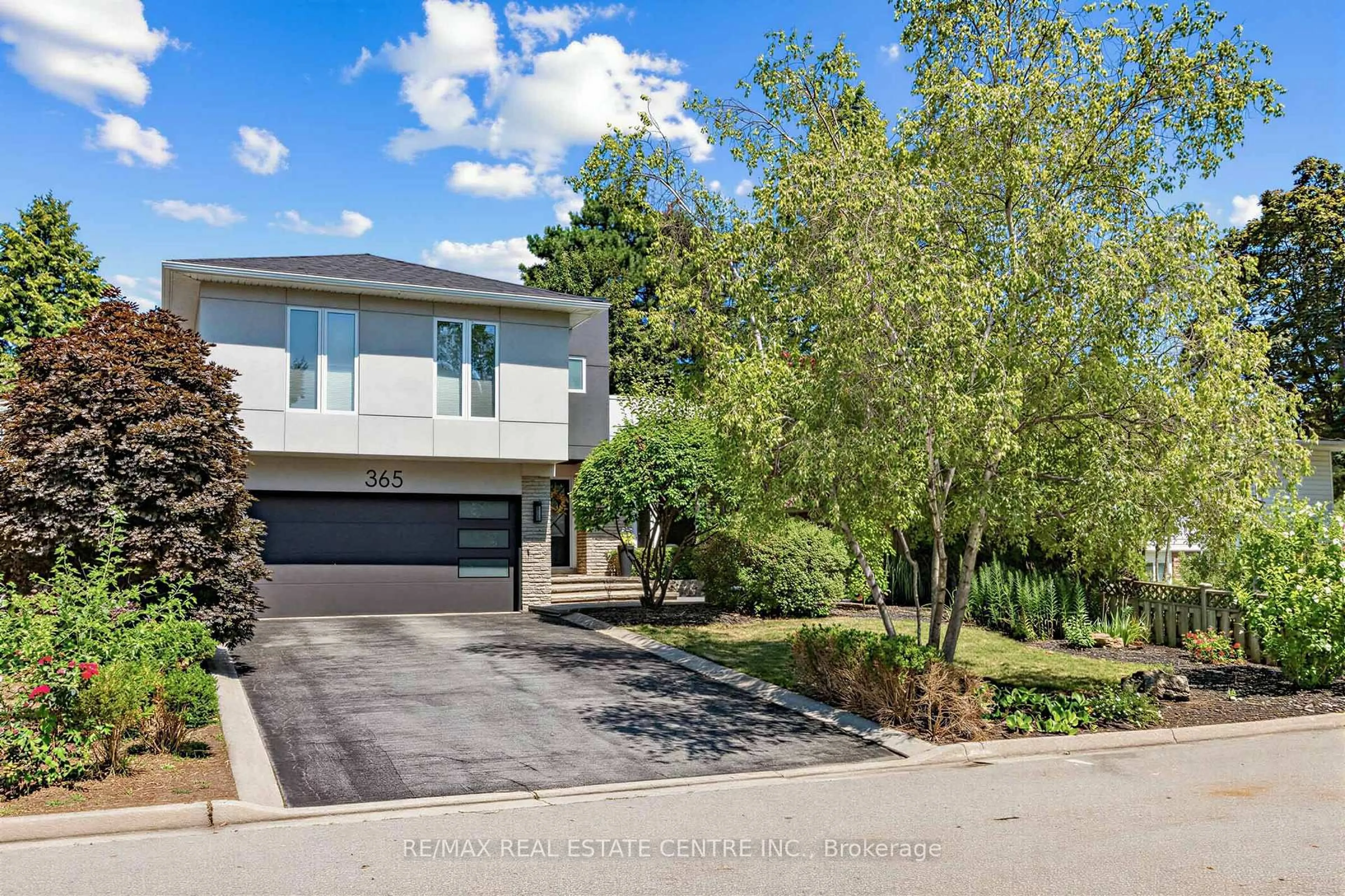 Unknown for 365 Lynn Pl, Oakville Ontario L6H 2C5