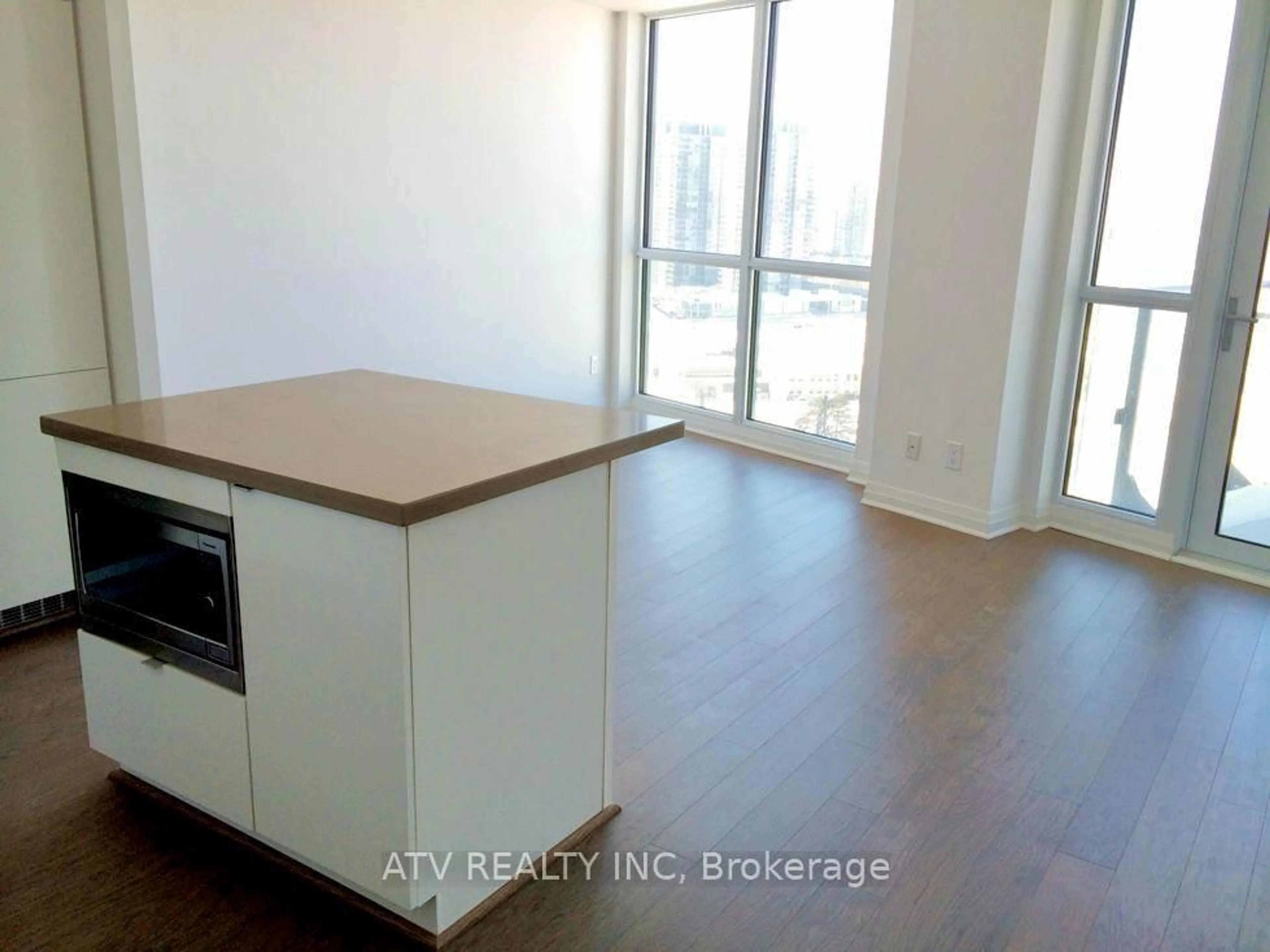 A pic of a room for 59 Annie Craig Dr #2008, Toronto Ontario M8V 0C4