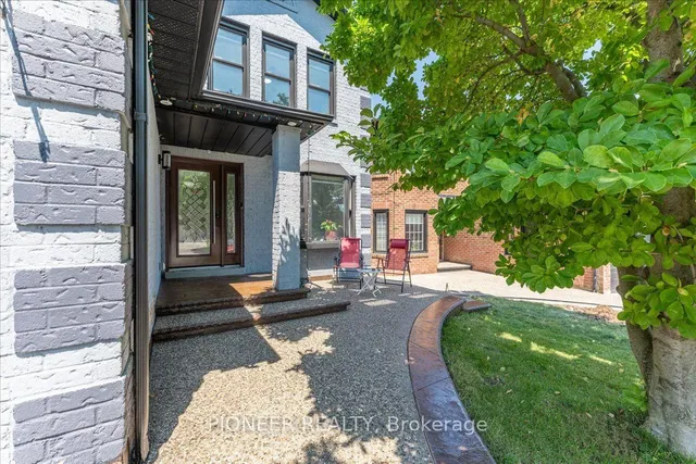 6452 Eastridge Rd, Mississauga 4