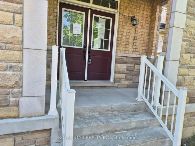 11 Clunburry Rd, Brampton 2