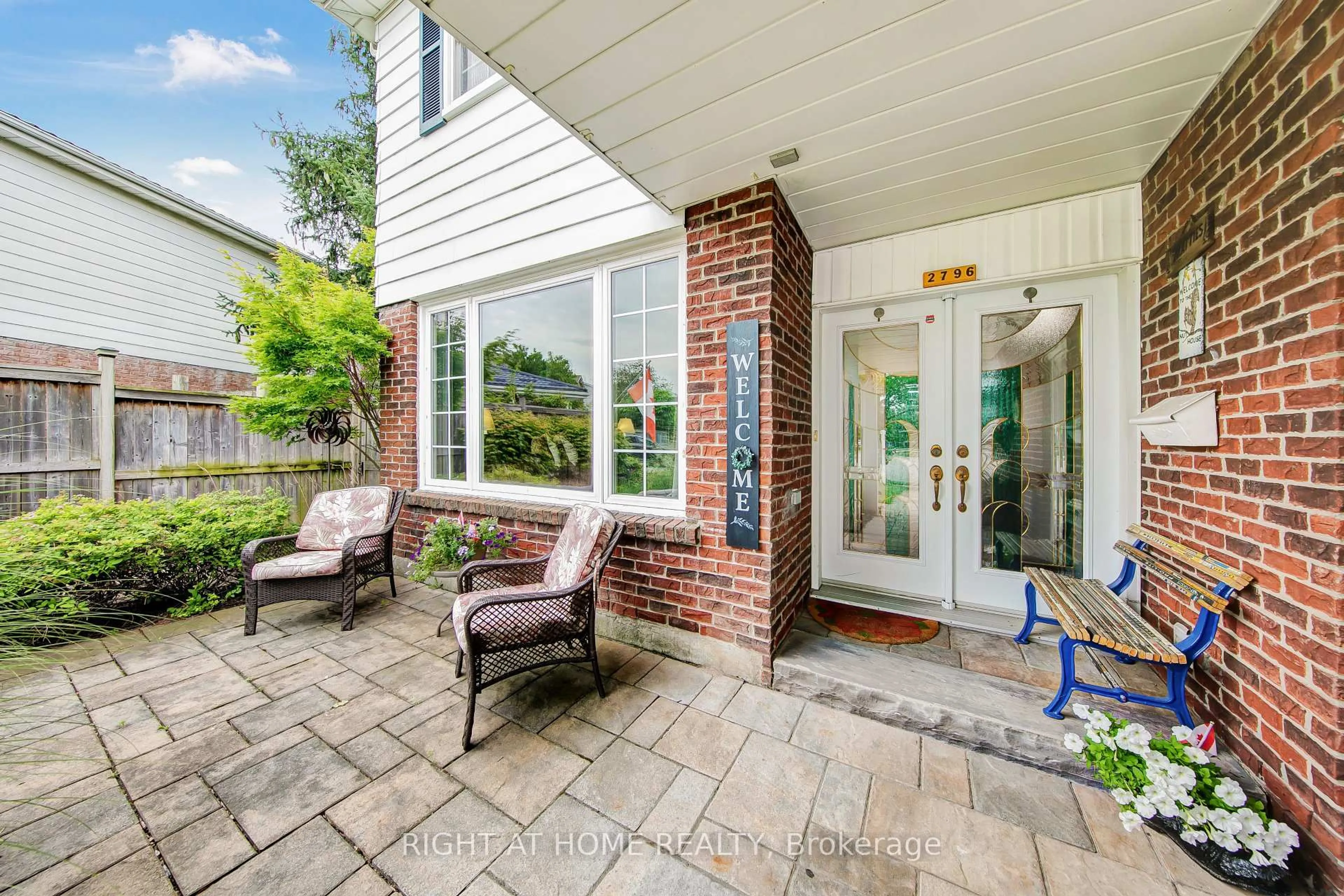 Home with brick exterior material, street for 2796 Tallberg Crt, Mississauga Ontario L5J 1T1