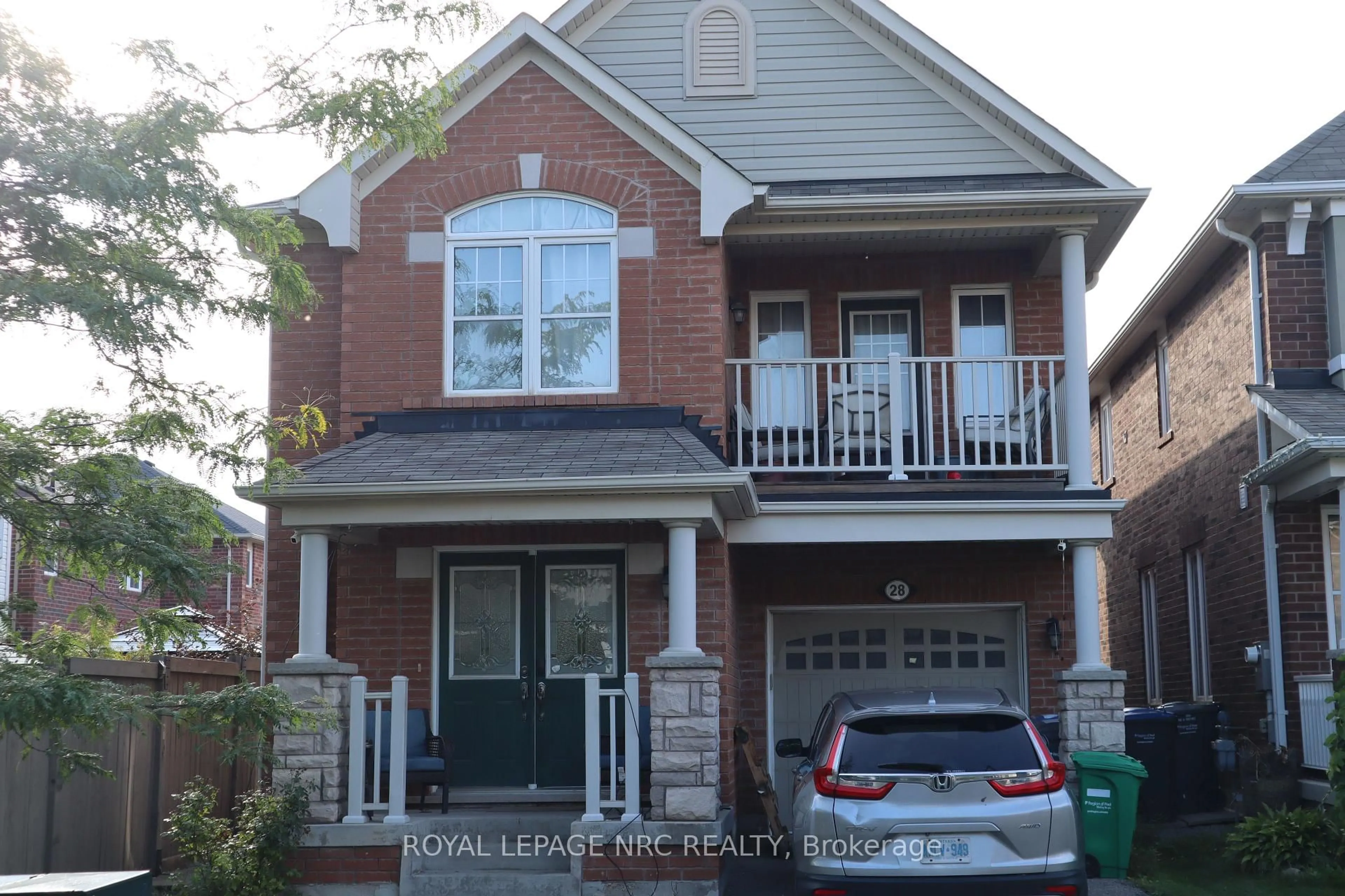 Home with brick exterior material, street for 28 Dulverton Dr, Brampton Ontario L7A 0P3