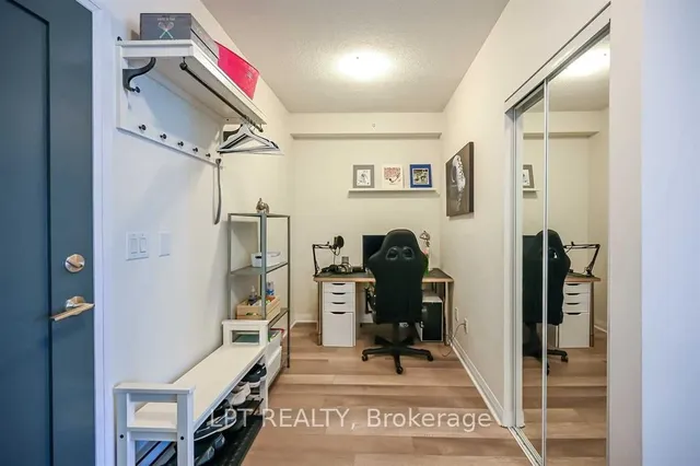 5025 Four Springs Ave #1305, Mississauga 4