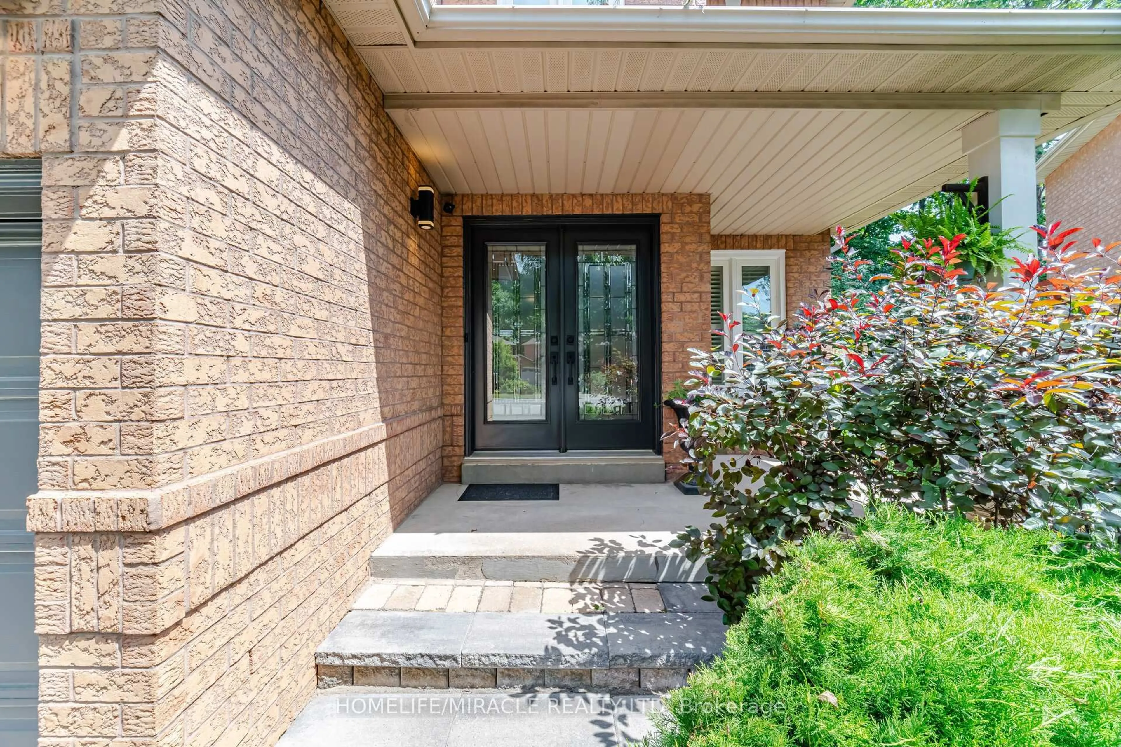 Unknown for 6089 Carradine Crt, Mississauga Ontario L5V 2C2