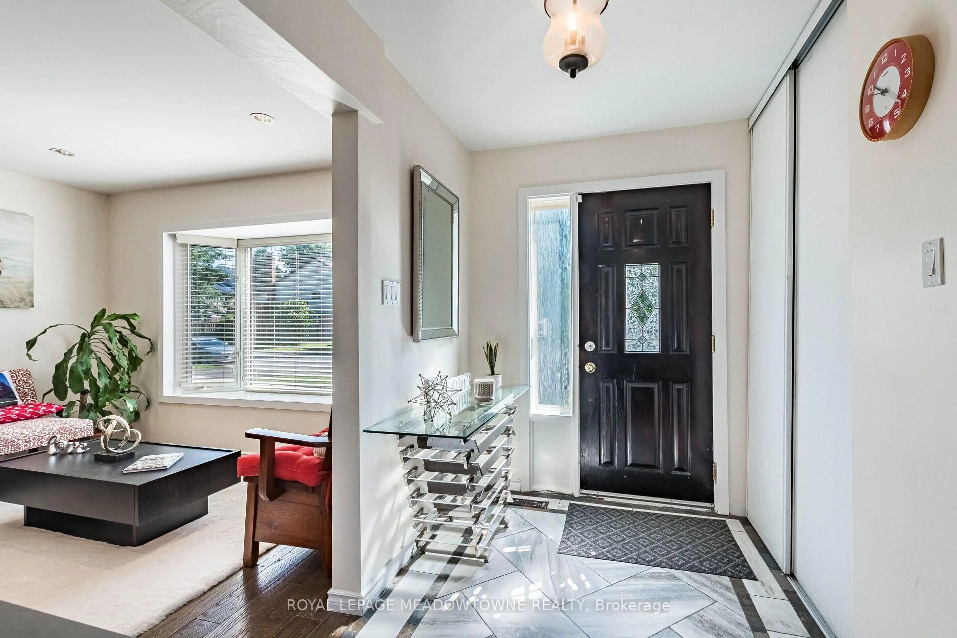 Indoor entryway for 56 Sutter Ave, Brampton Ontario L6Z 1G7
