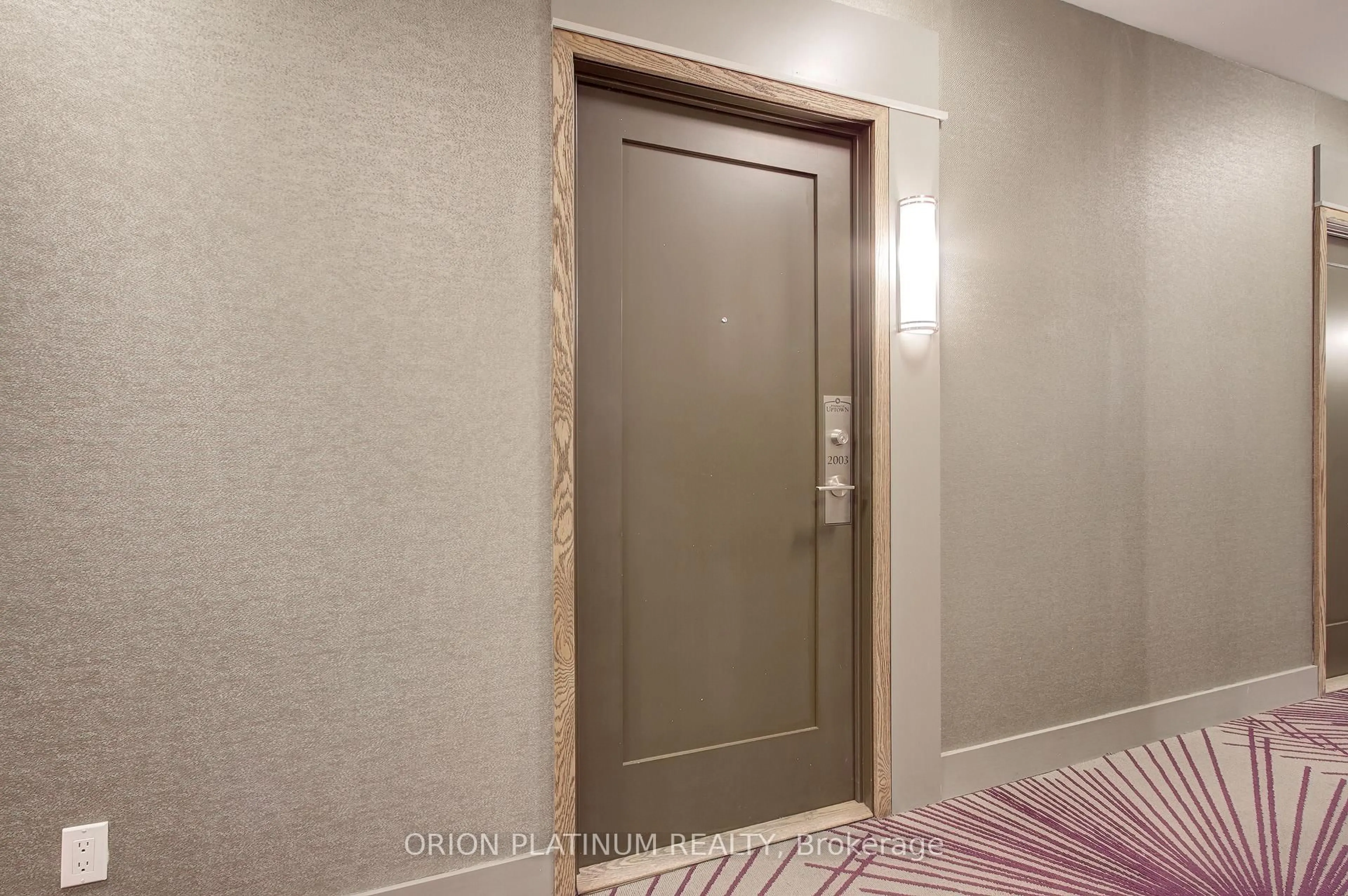 Unknown for 55 Eglinton Ave #2003, Mississauga Ontario L5R 0E4