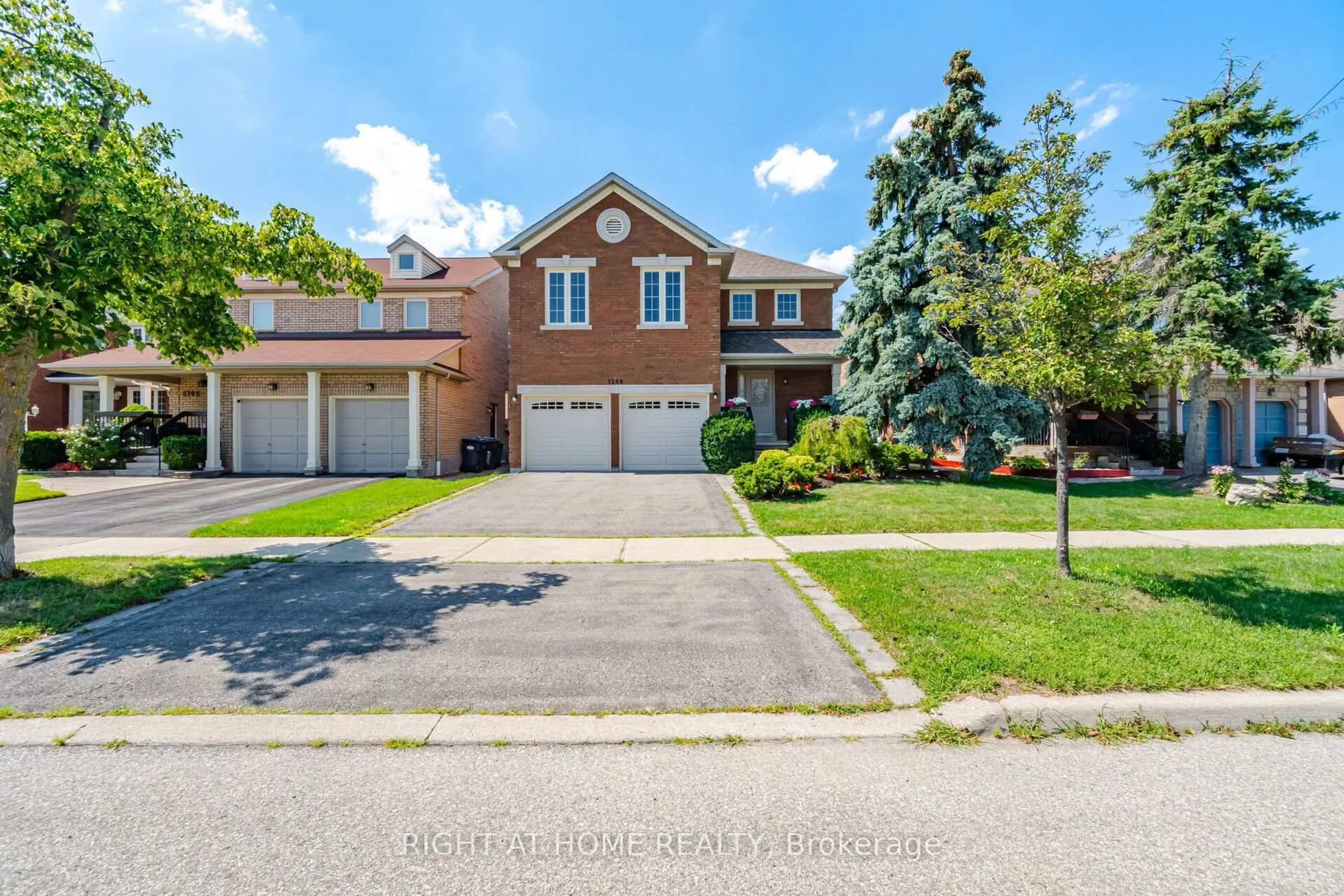 Unknown for 5296 Middlebury Dr, Mississauga Ontario L5M 5E5