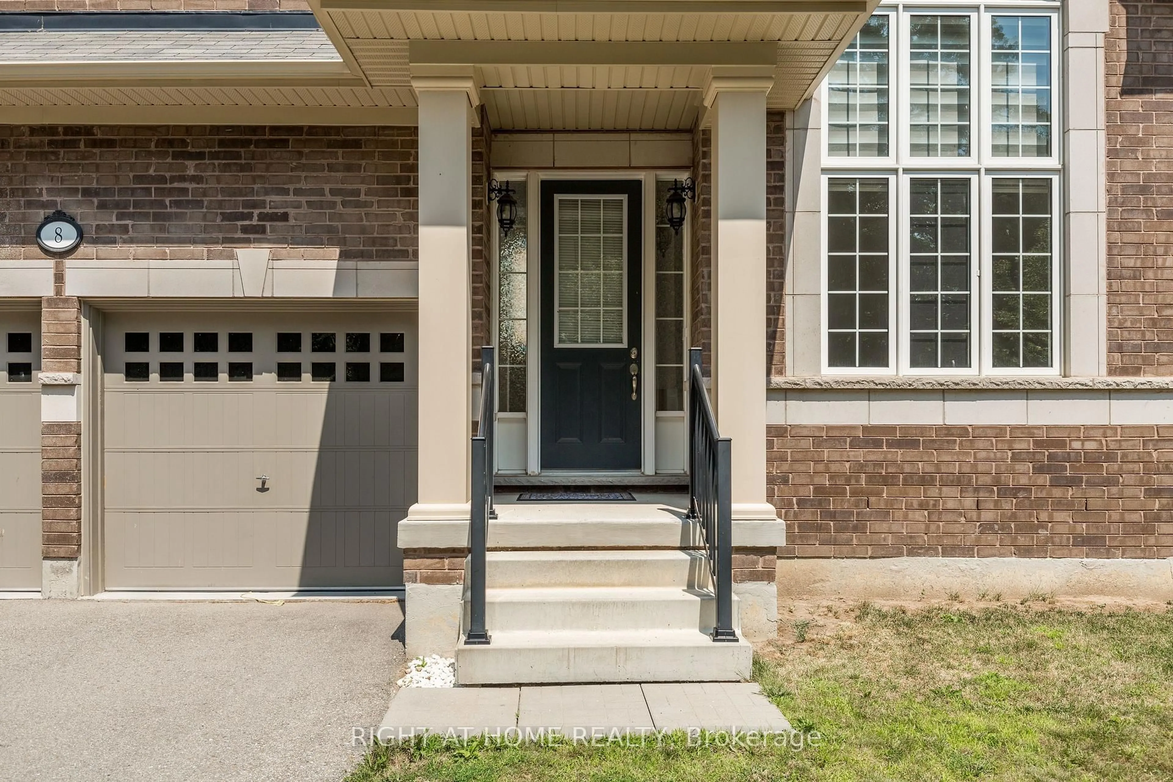 Unknown for 8 Monarch Dr, Halton Hills Ontario L7G 0H9