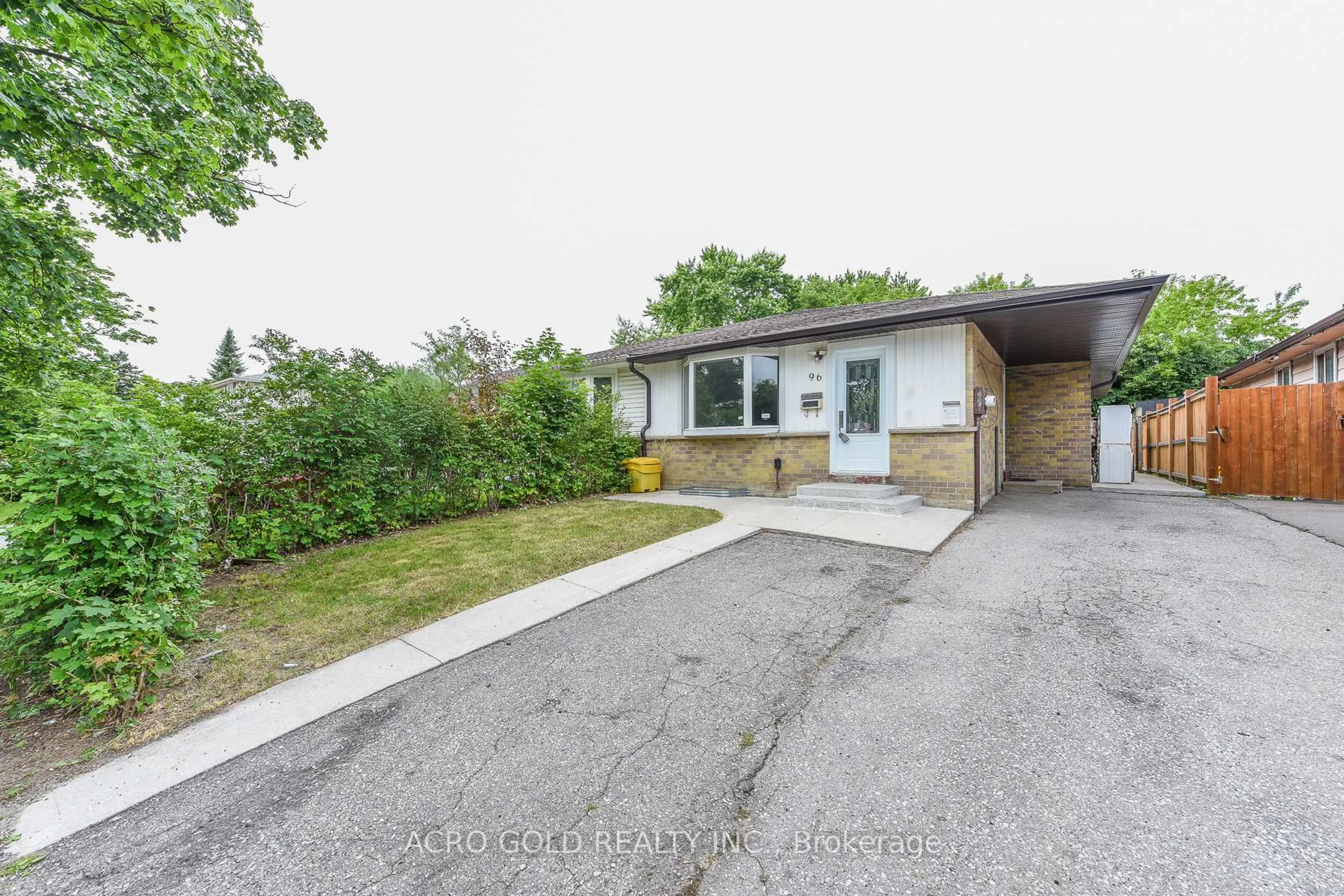 A pic from outside/outdoor area/front of a property/back of a property/a pic from drone, street for 96 Archdekin Dr, Brampton Ontario L6V 1Y7