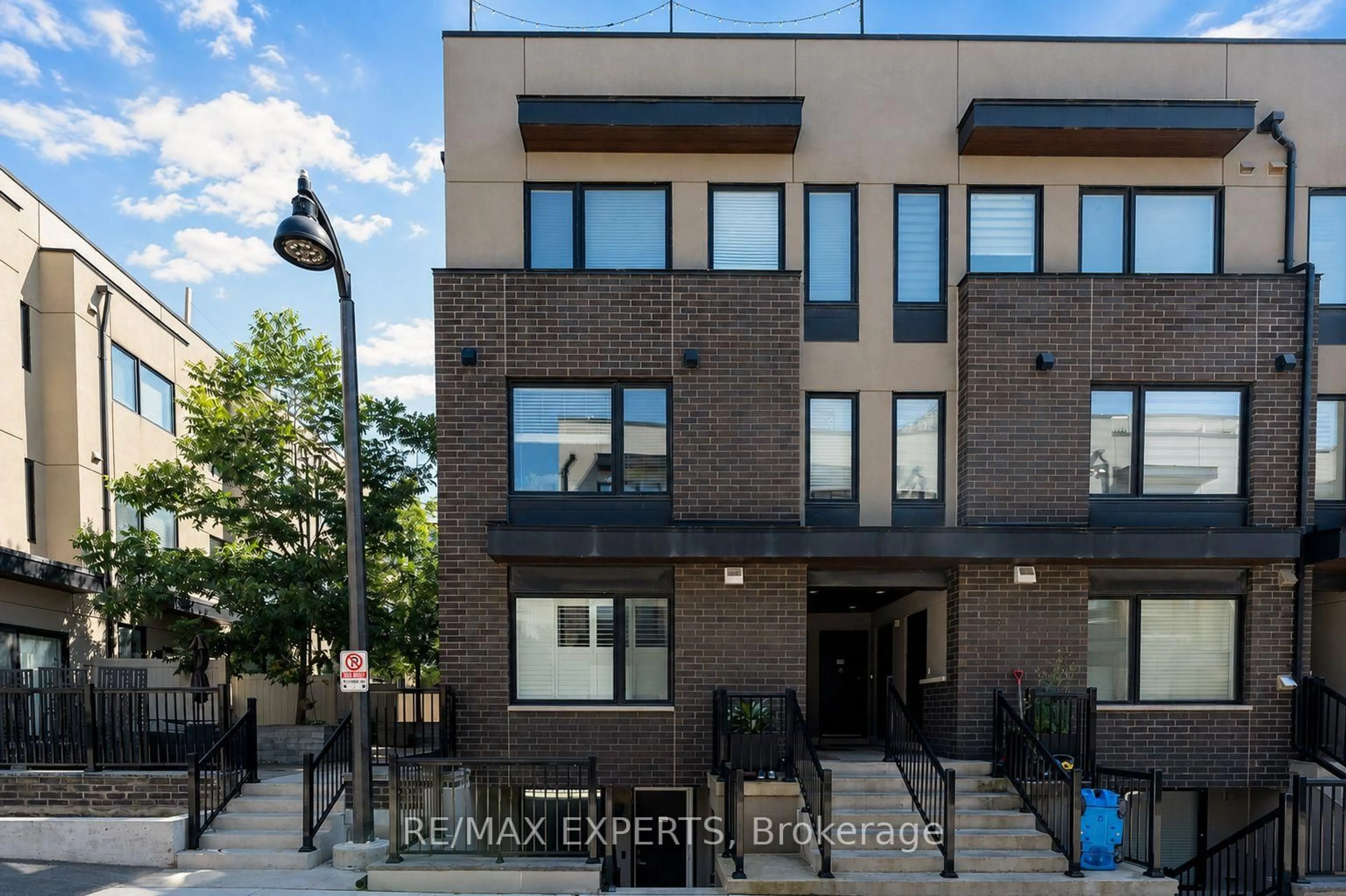 Home with brick exterior material, street for 142 William Duncan Rd #1, Toronto Ontario M3K 0C1